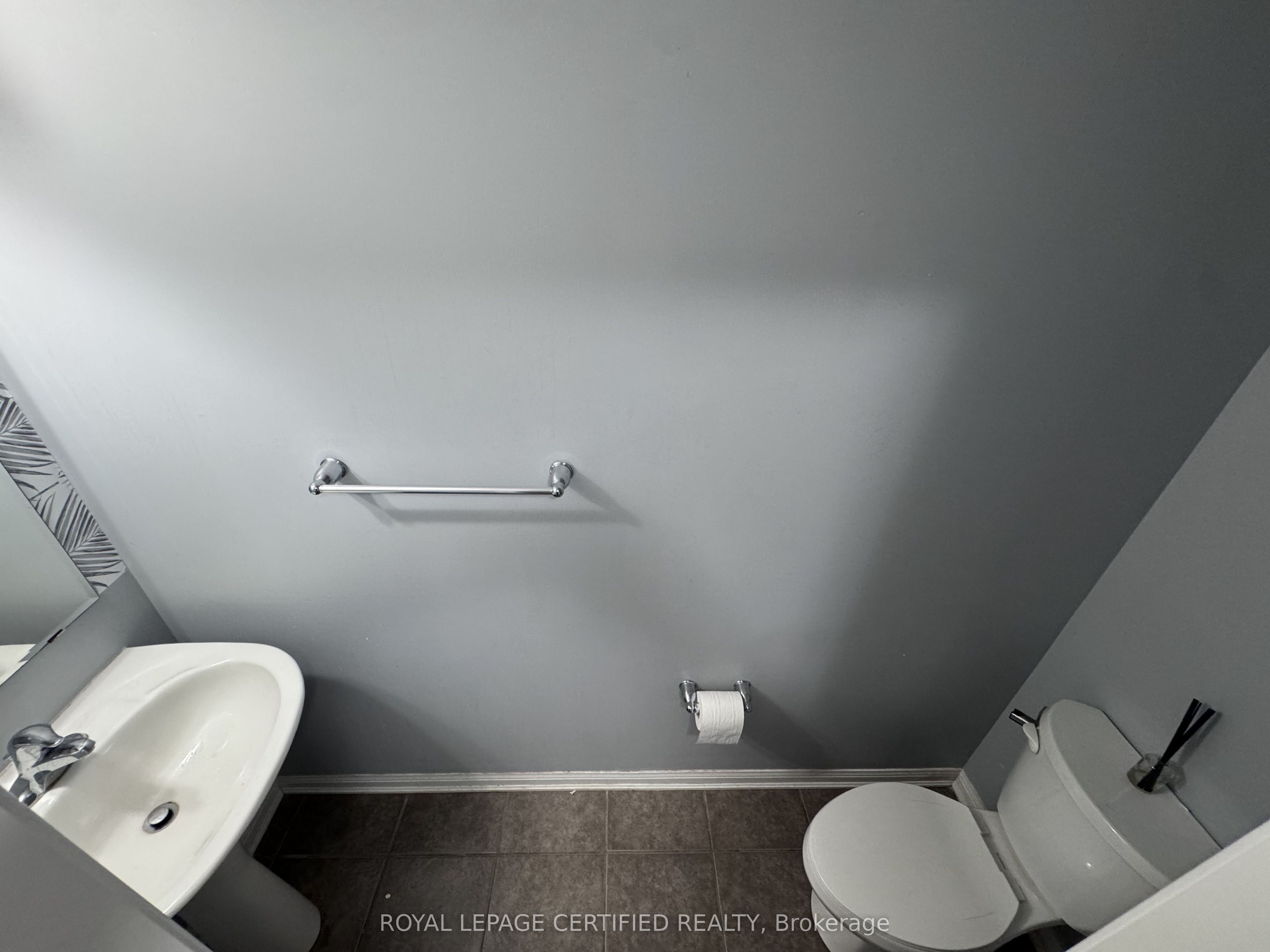 244 Mortimer Crescent Property Photo 28