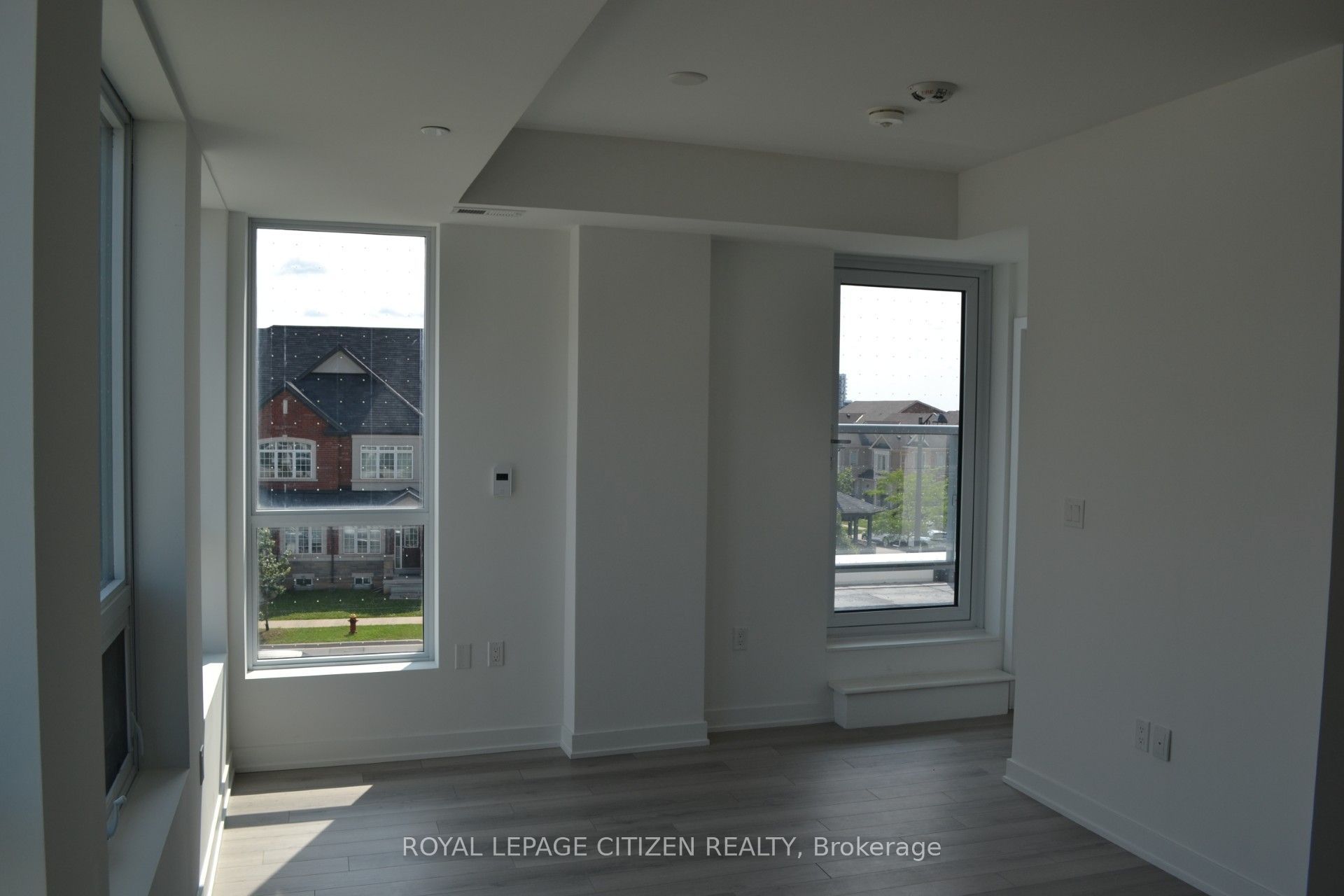 1005 Dundas Avenue 324 Property Photo 14
