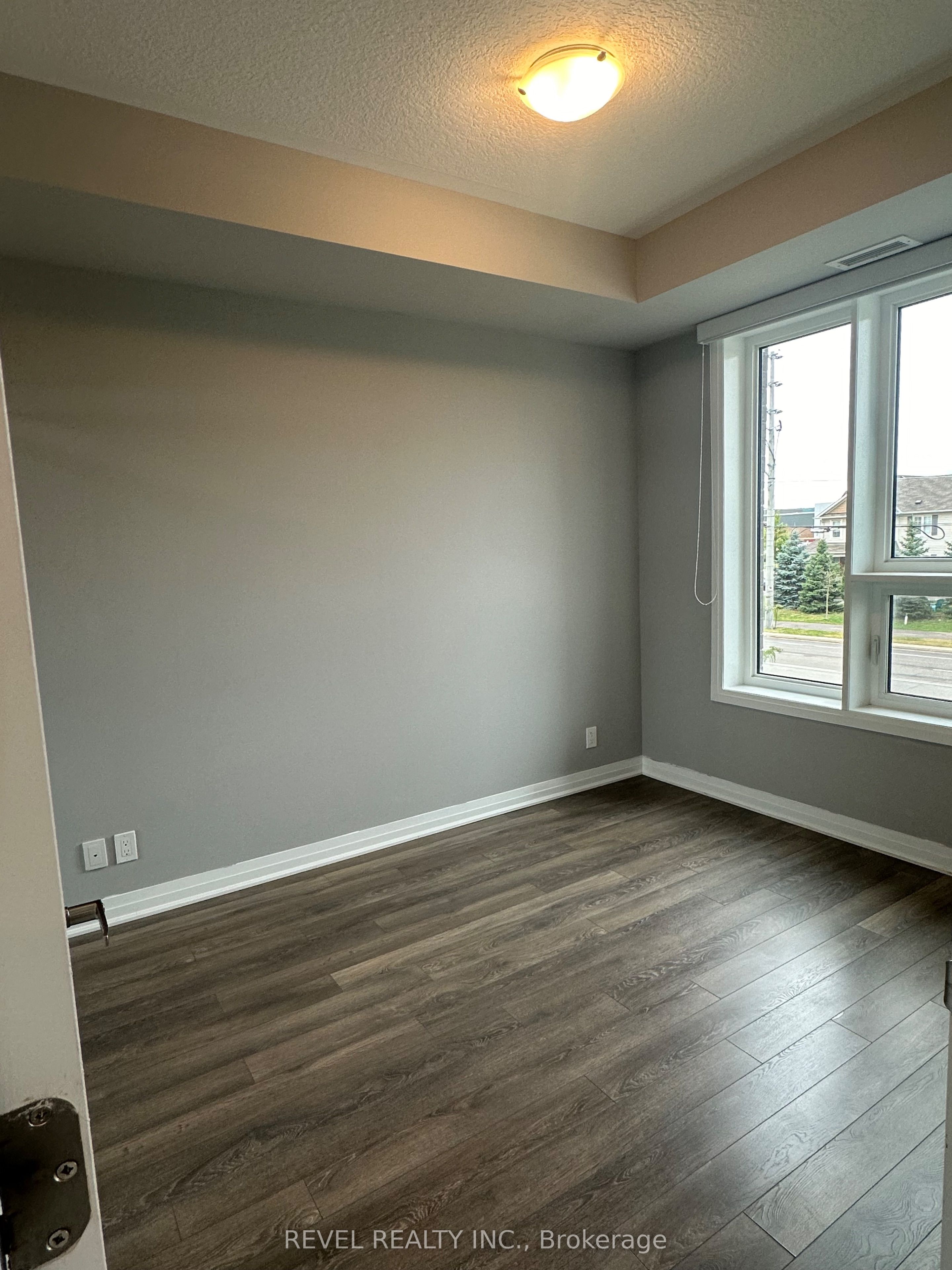 1105 Leger Way 213 Property Photo 8