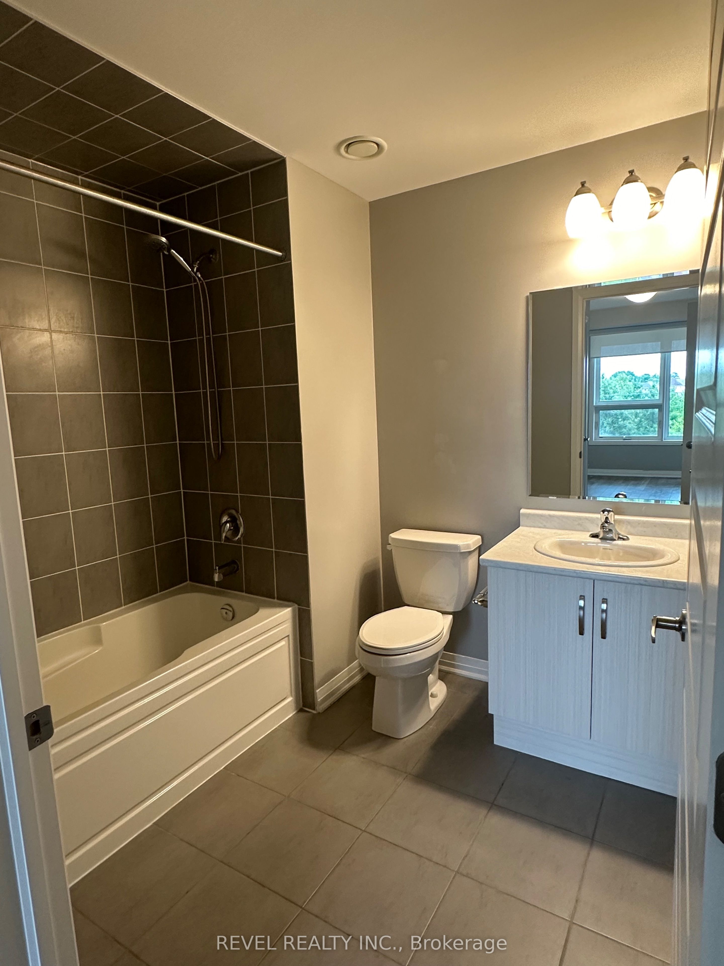 1105 Leger Way 213 Property Photo 13