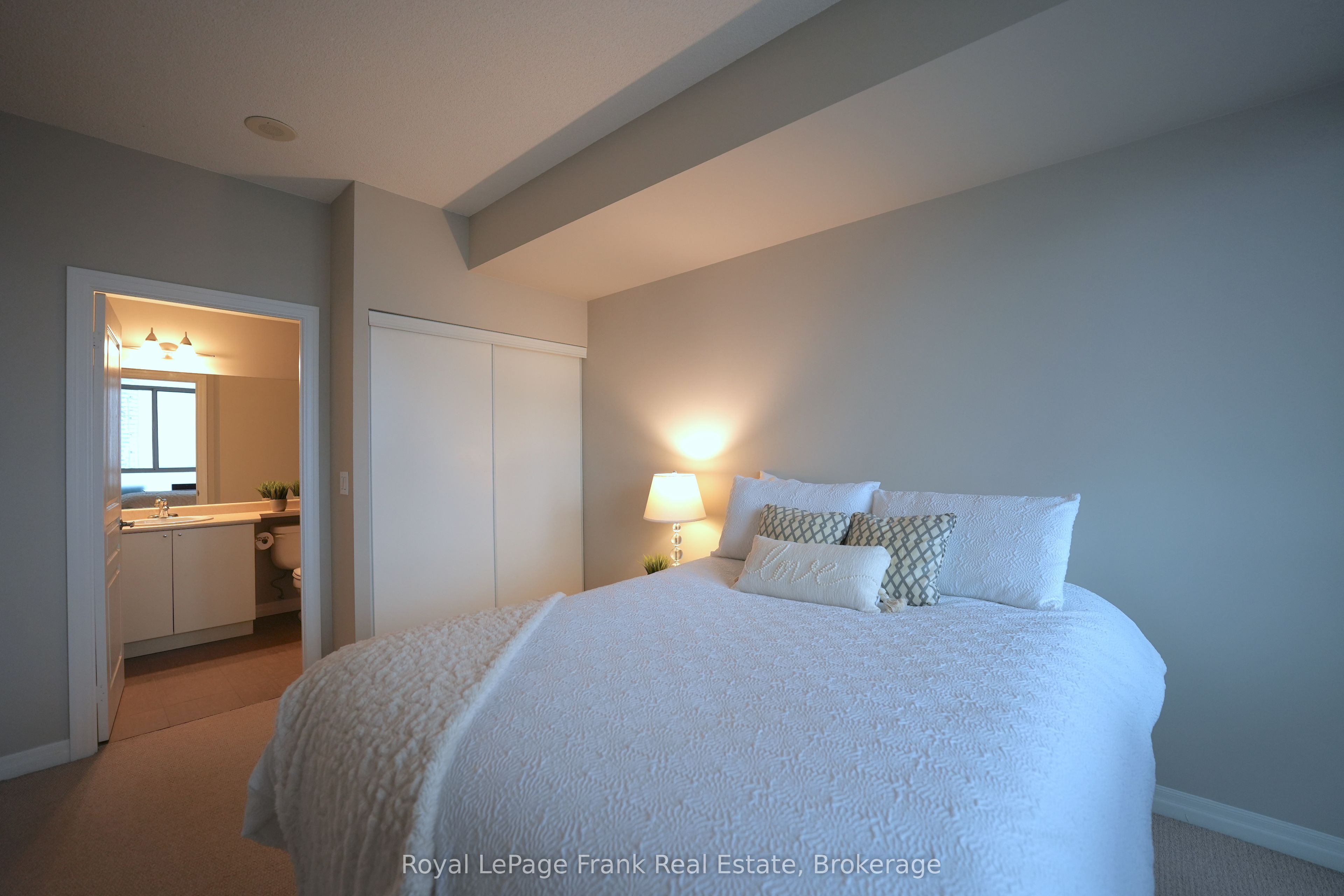 225 Webb Drive 3410 Property Photo 11