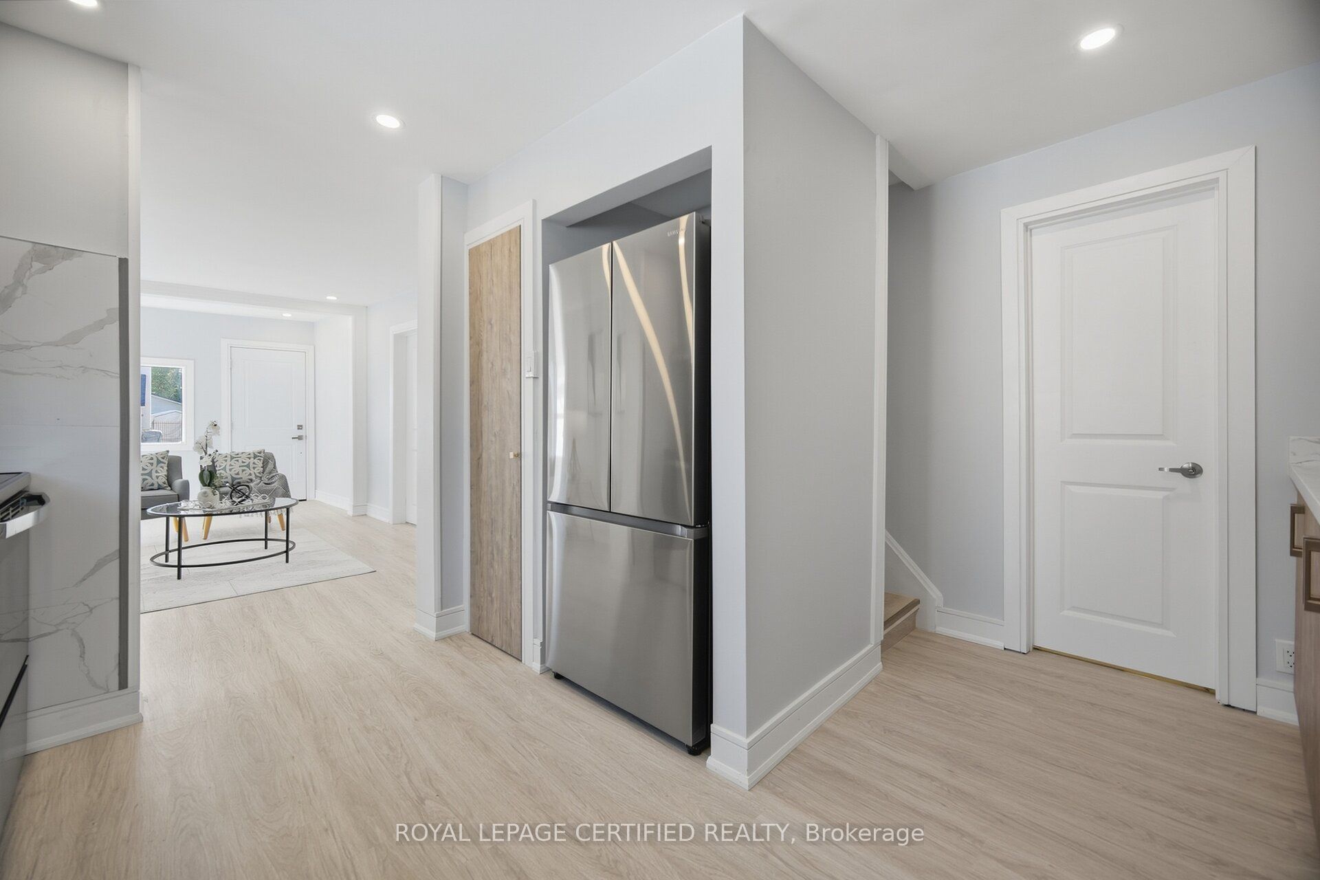 1019 Ogden Avenue Property Photo 16
