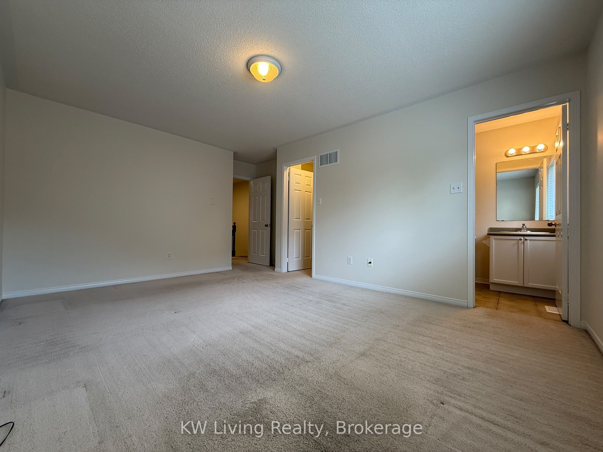 3150 Erin Centre Boulevard 132 Property Photo 21