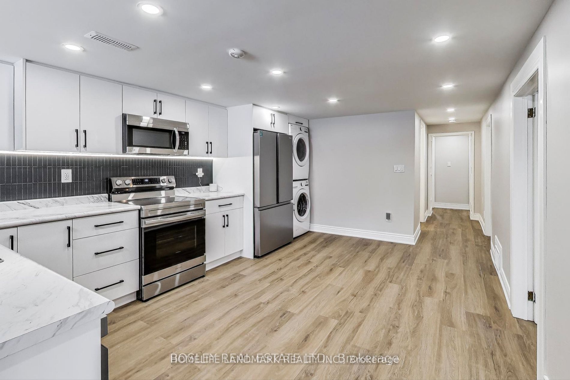 89 Chiswick Avenue Lower Property Photo 4