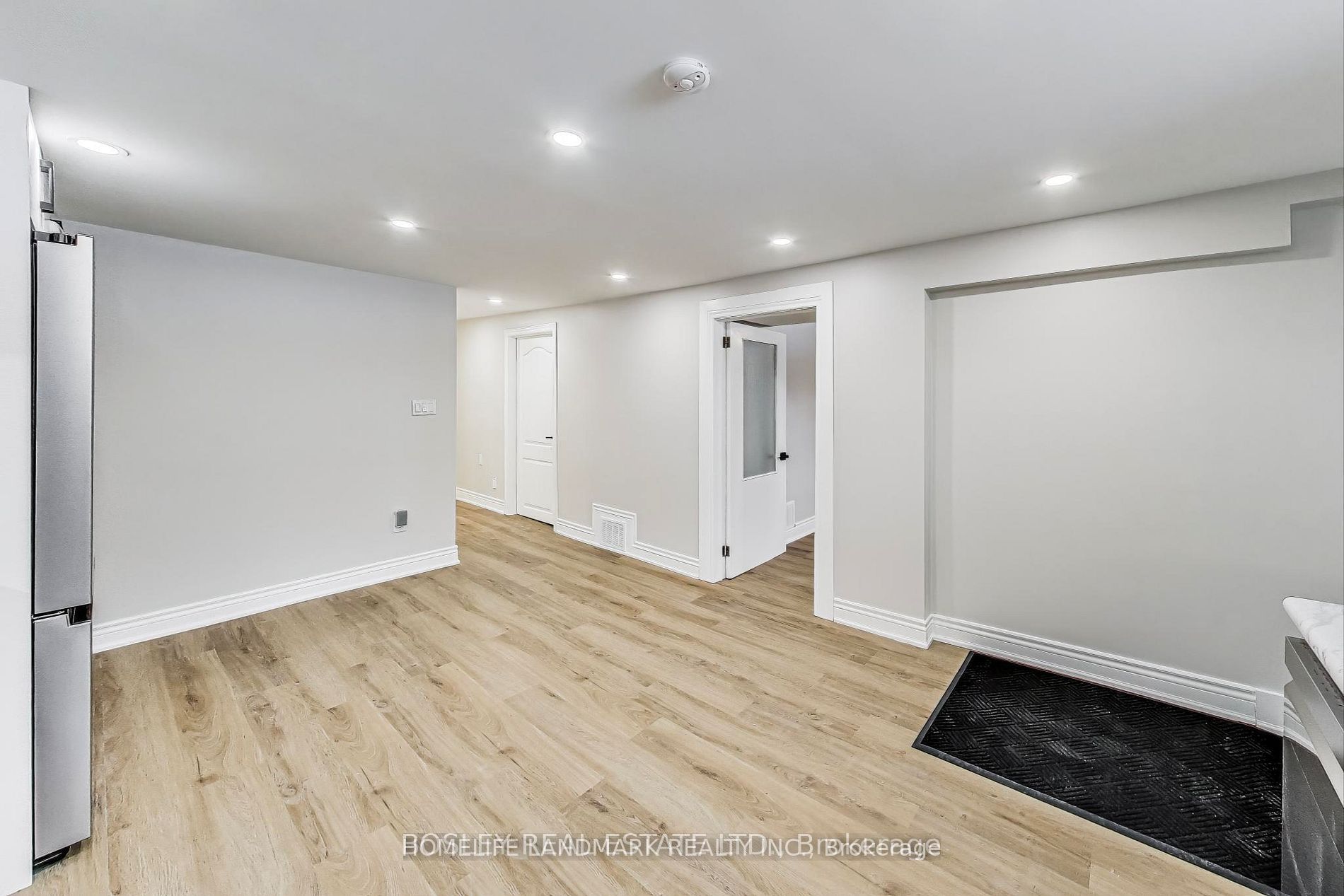89 Chiswick Avenue Lower Property Photo 6