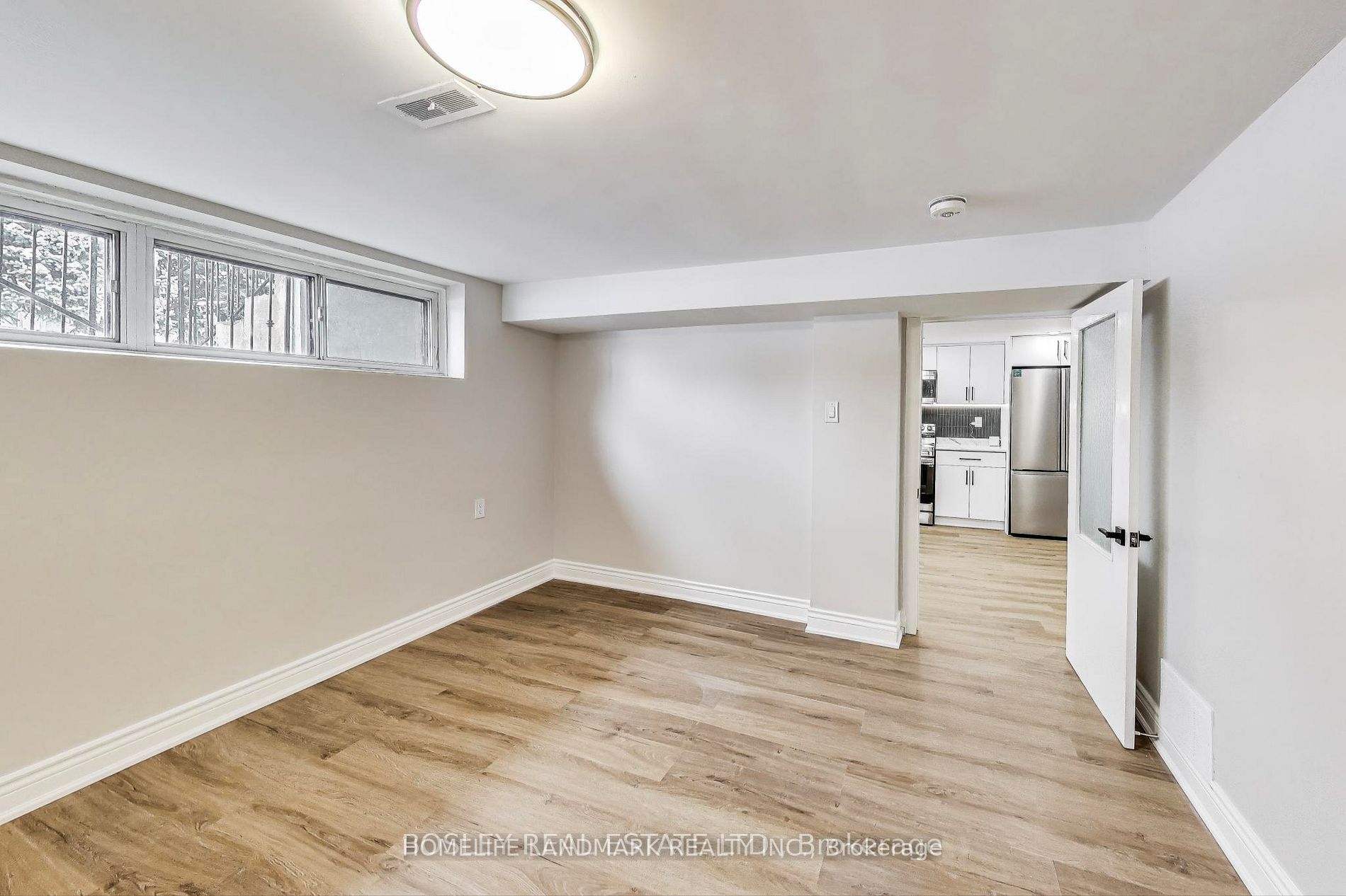 89 Chiswick Avenue Lower Property Photo 8