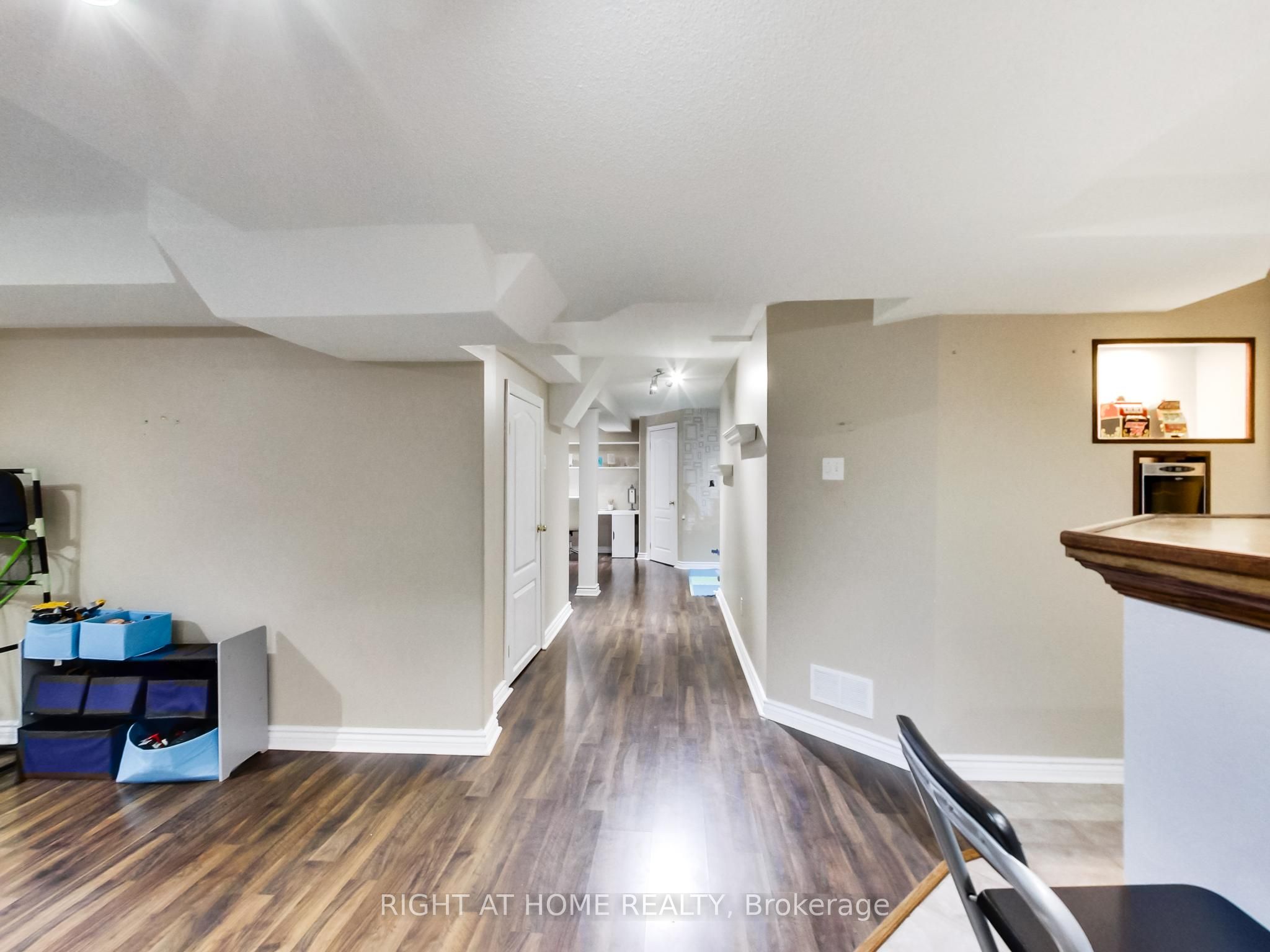 2527 Nettlecreek Crescent Property Photo 43