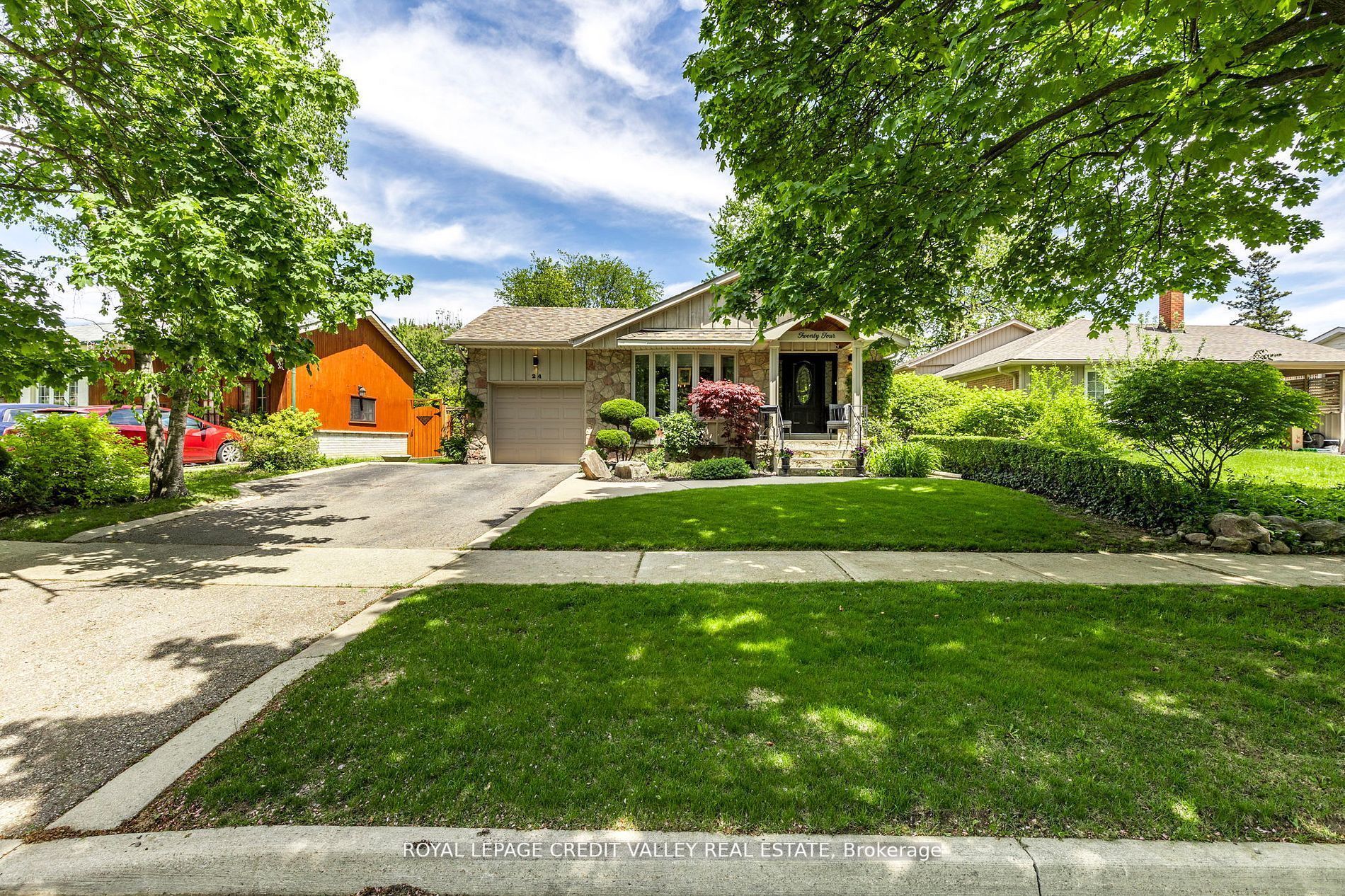 24 Ladore Drive Property Photo 1