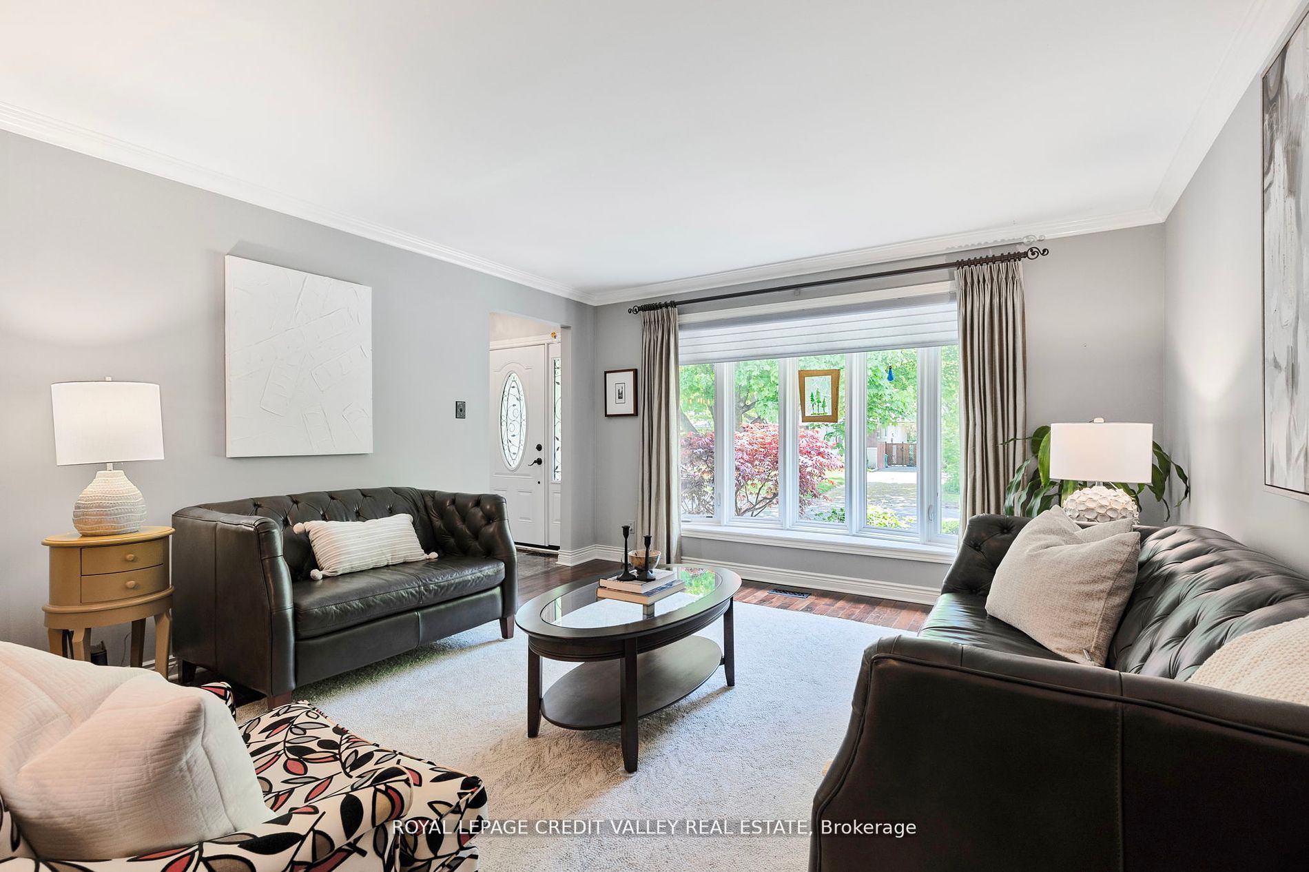 24 Ladore Drive Property Photo 6