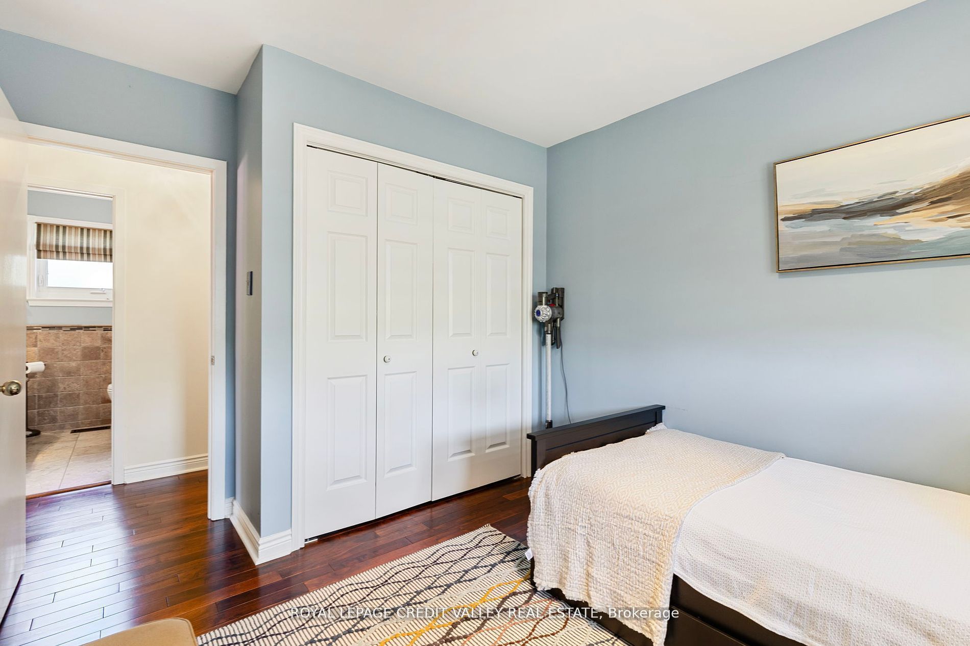 24 Ladore Drive Property Photo 15