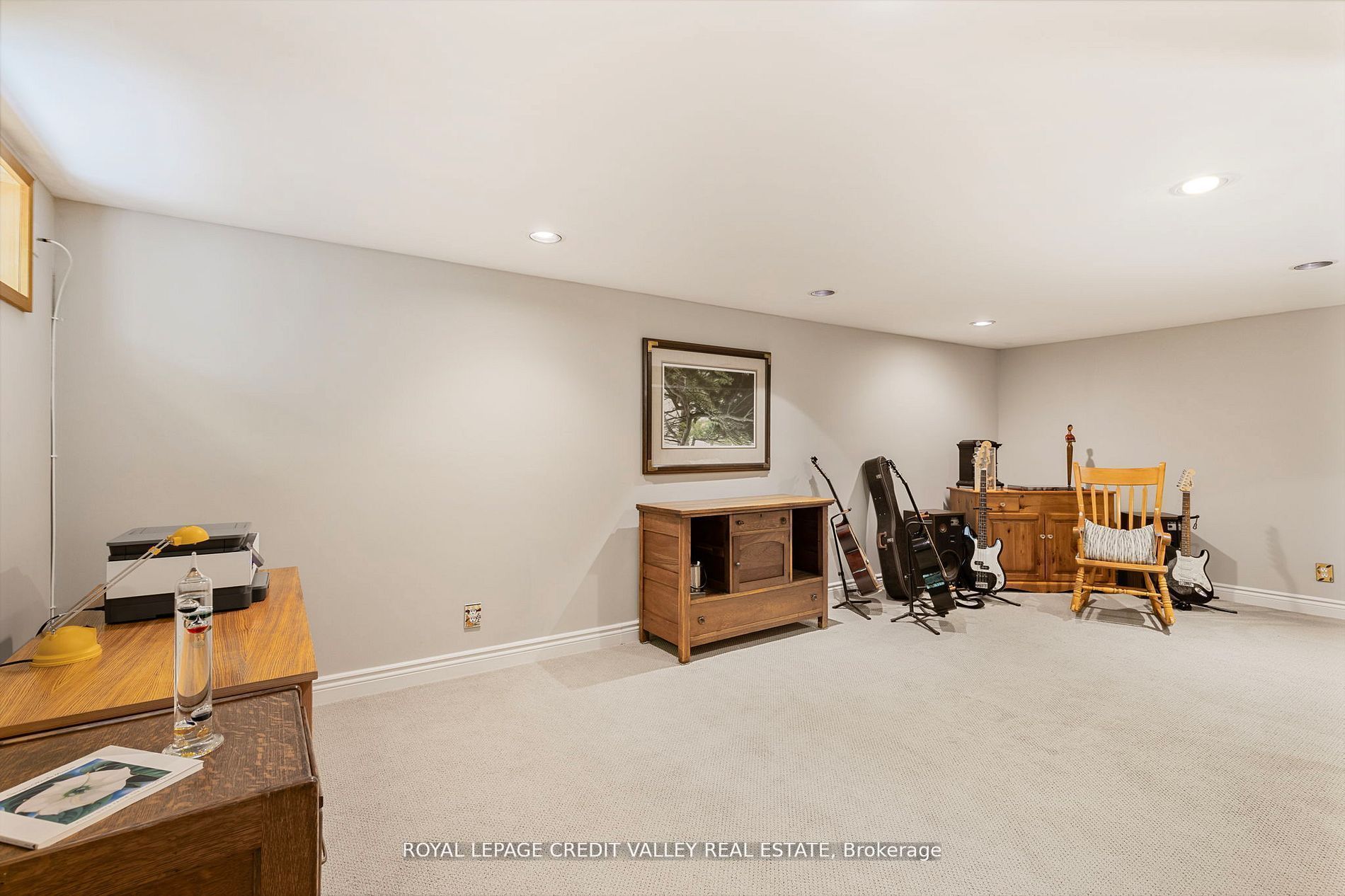 24 Ladore Drive Property Photo 25