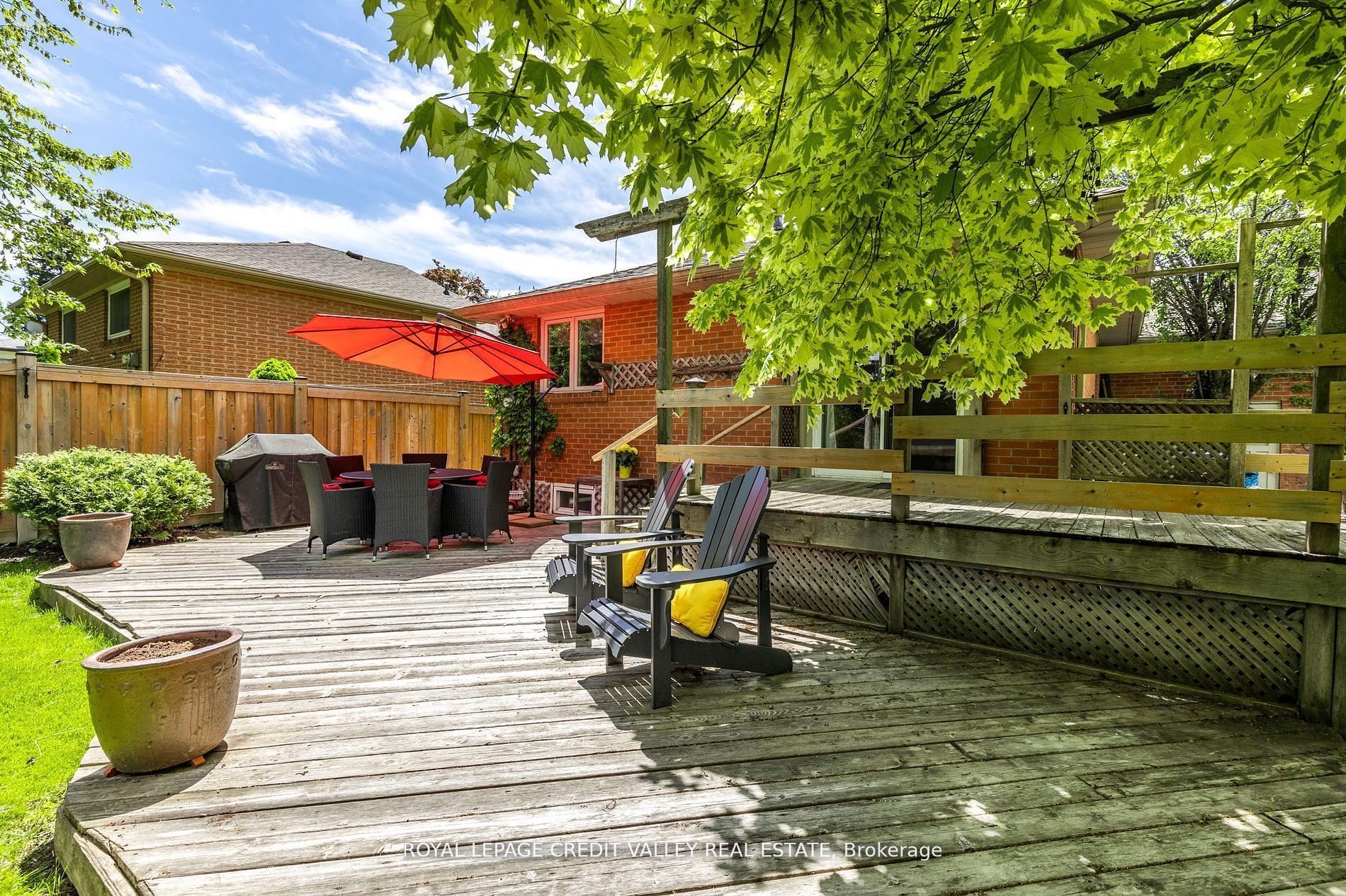 24 Ladore Drive Property Photo 35
