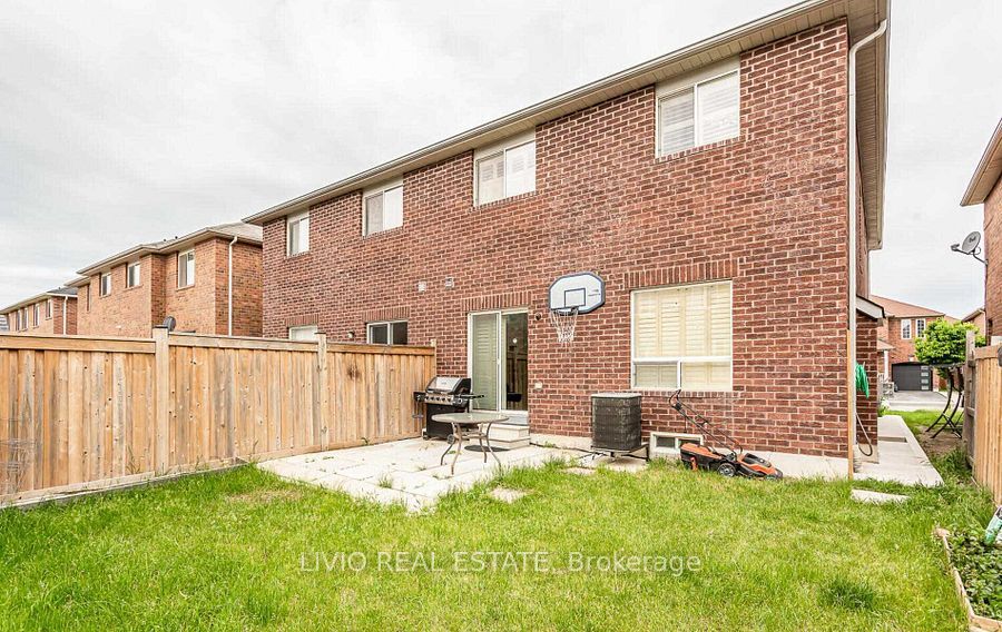 15 Dawes Road Property Photo 25