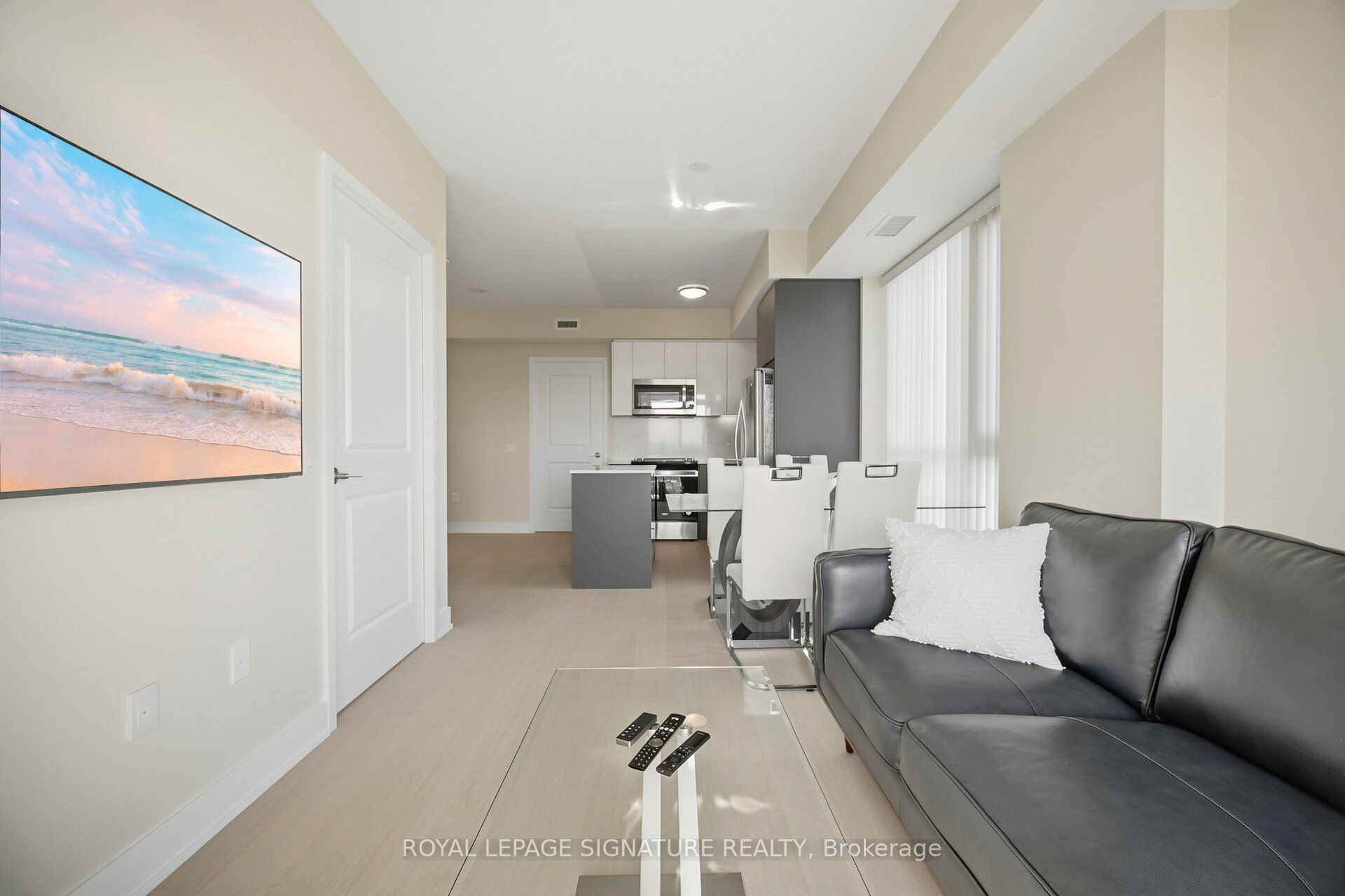 204 Burnhamthorpe Road E 1309 Property Photo 17