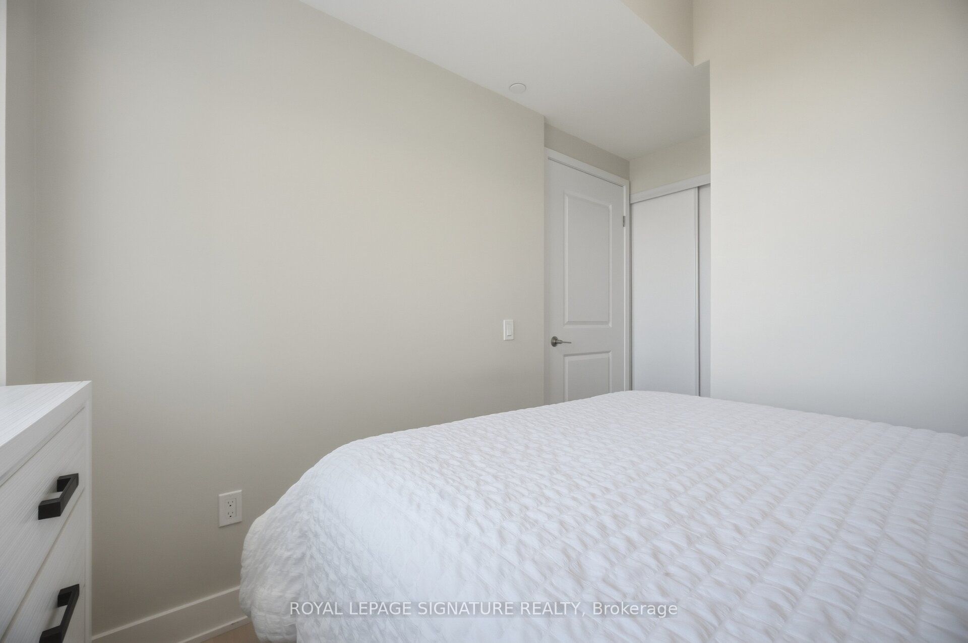 204 Burnhamthorpe Road E 1309 Property Photo 29