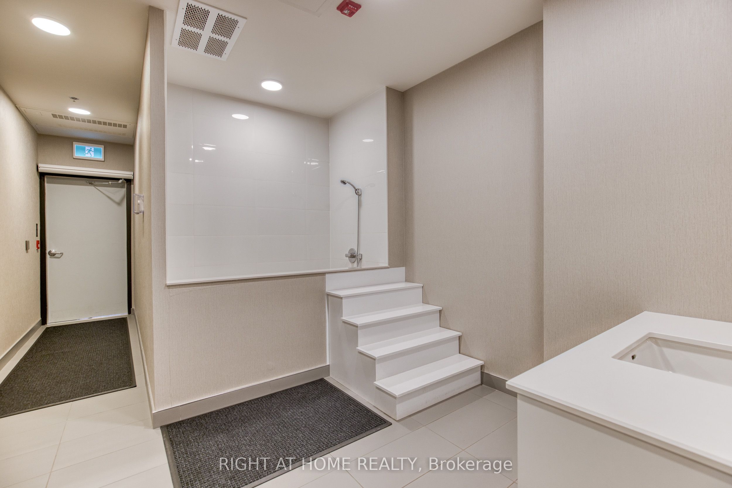 50 Ann Street 316 Property Photo 41