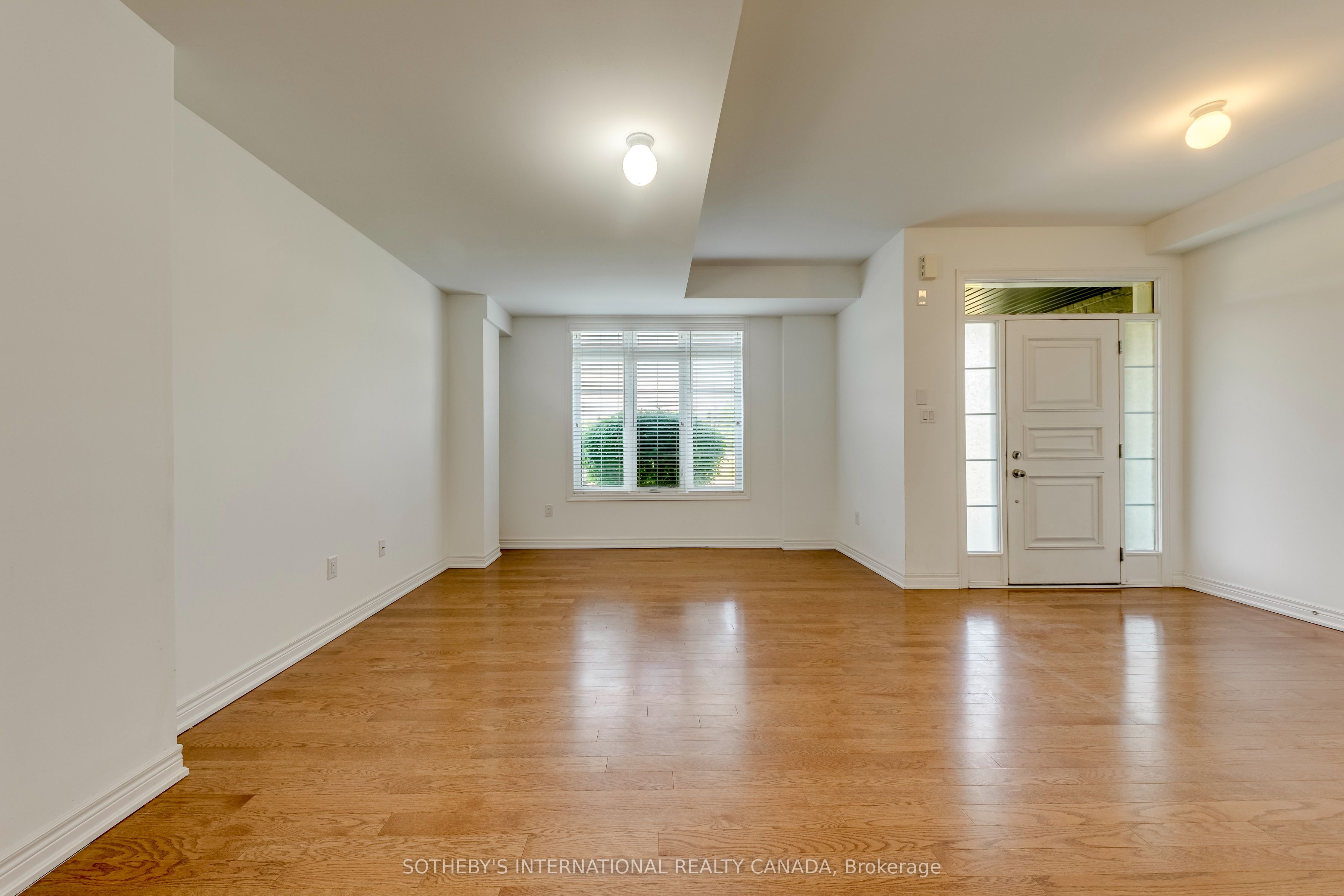 2289 Khalsa Gate Property Photo 6