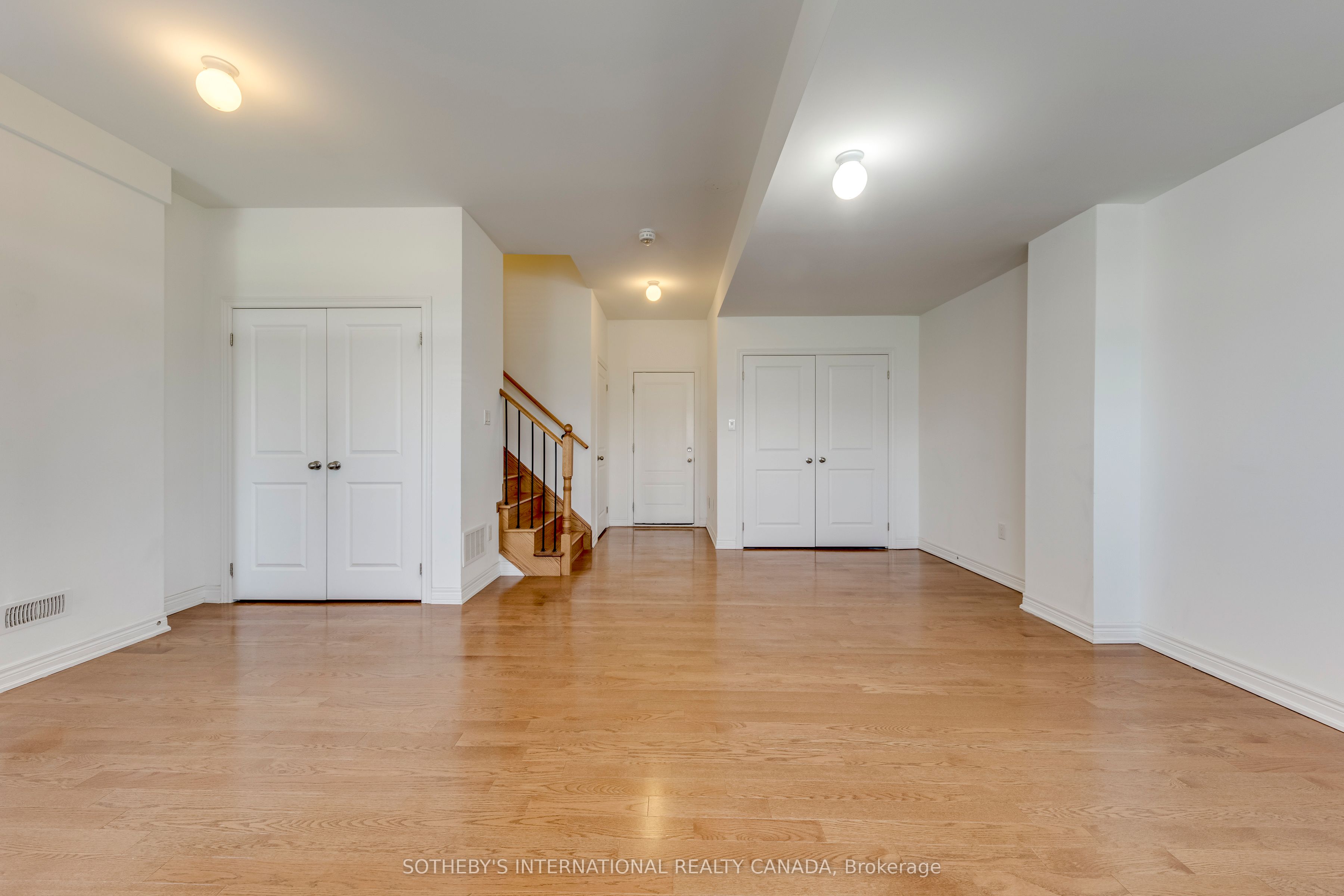 2289 Khalsa Gate Property Photo 8
