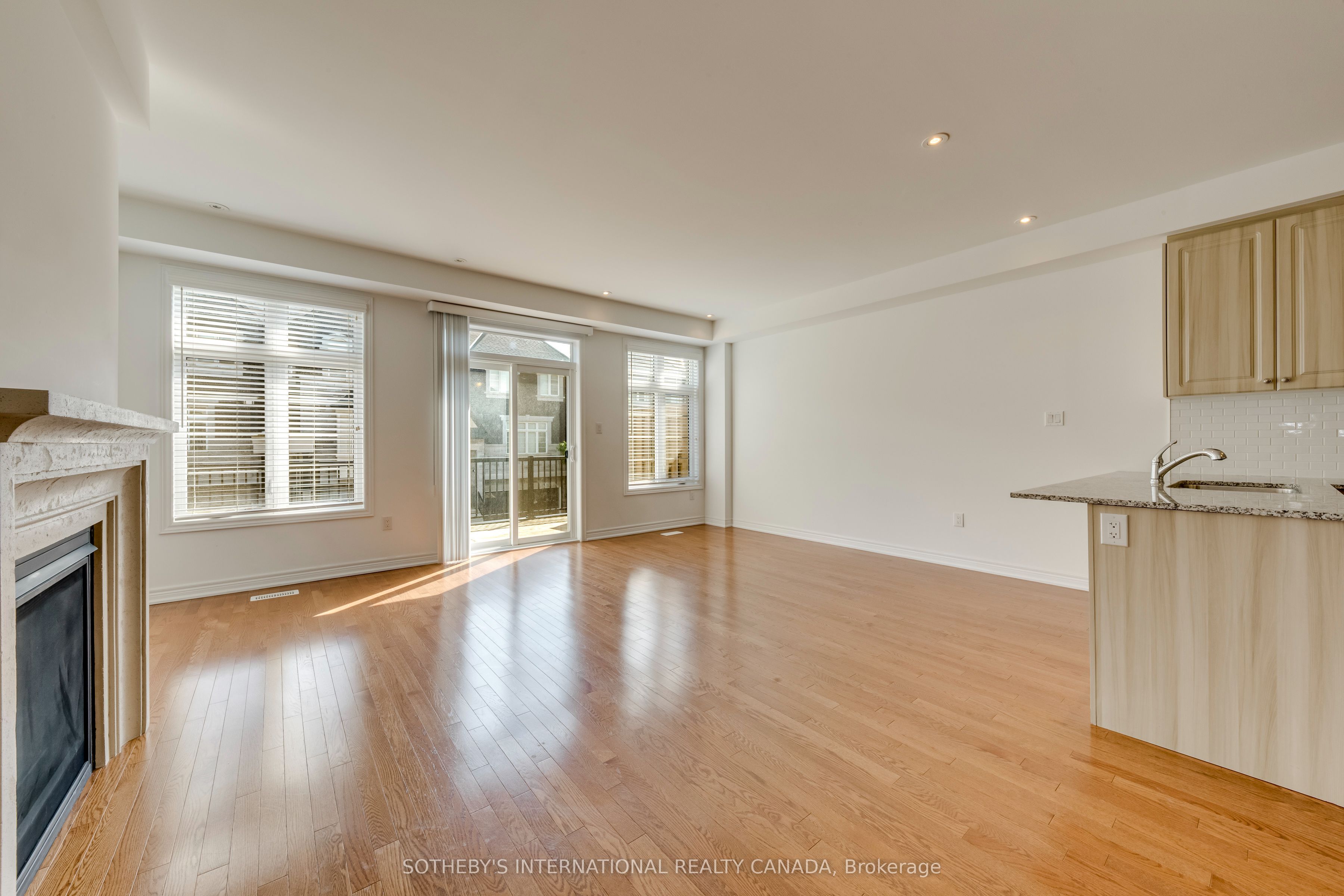 2289 Khalsa Gate Property Photo 14