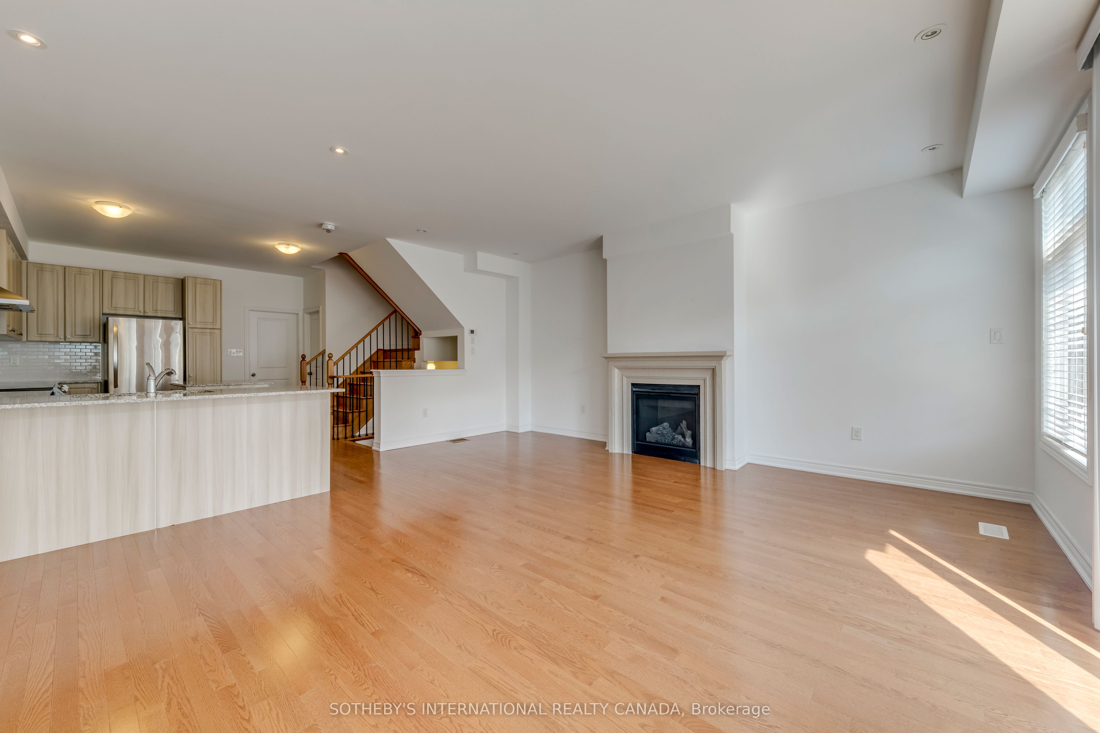 2289 Khalsa Gate Property Photo 19