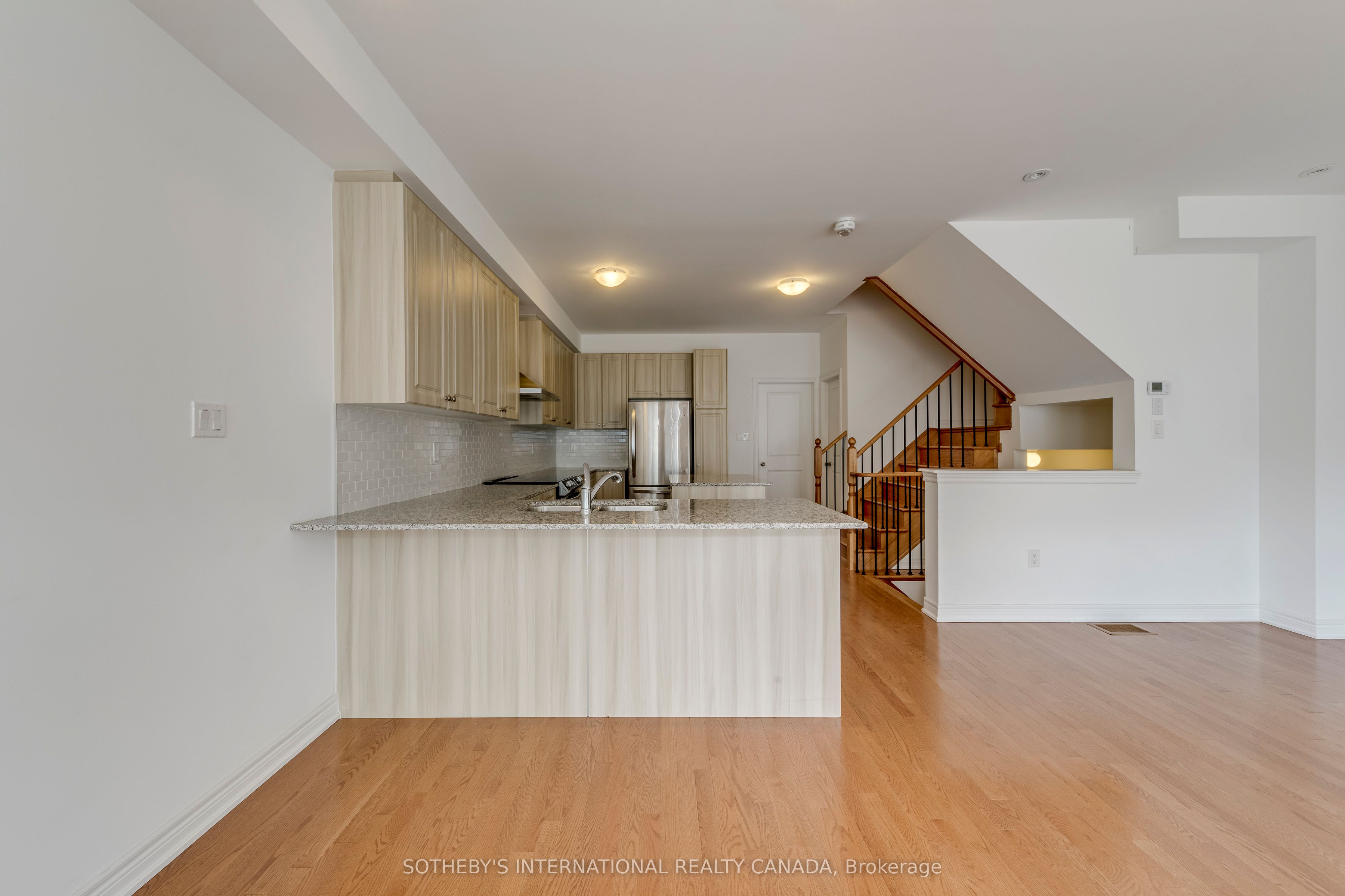2289 Khalsa Gate Property Photo 20