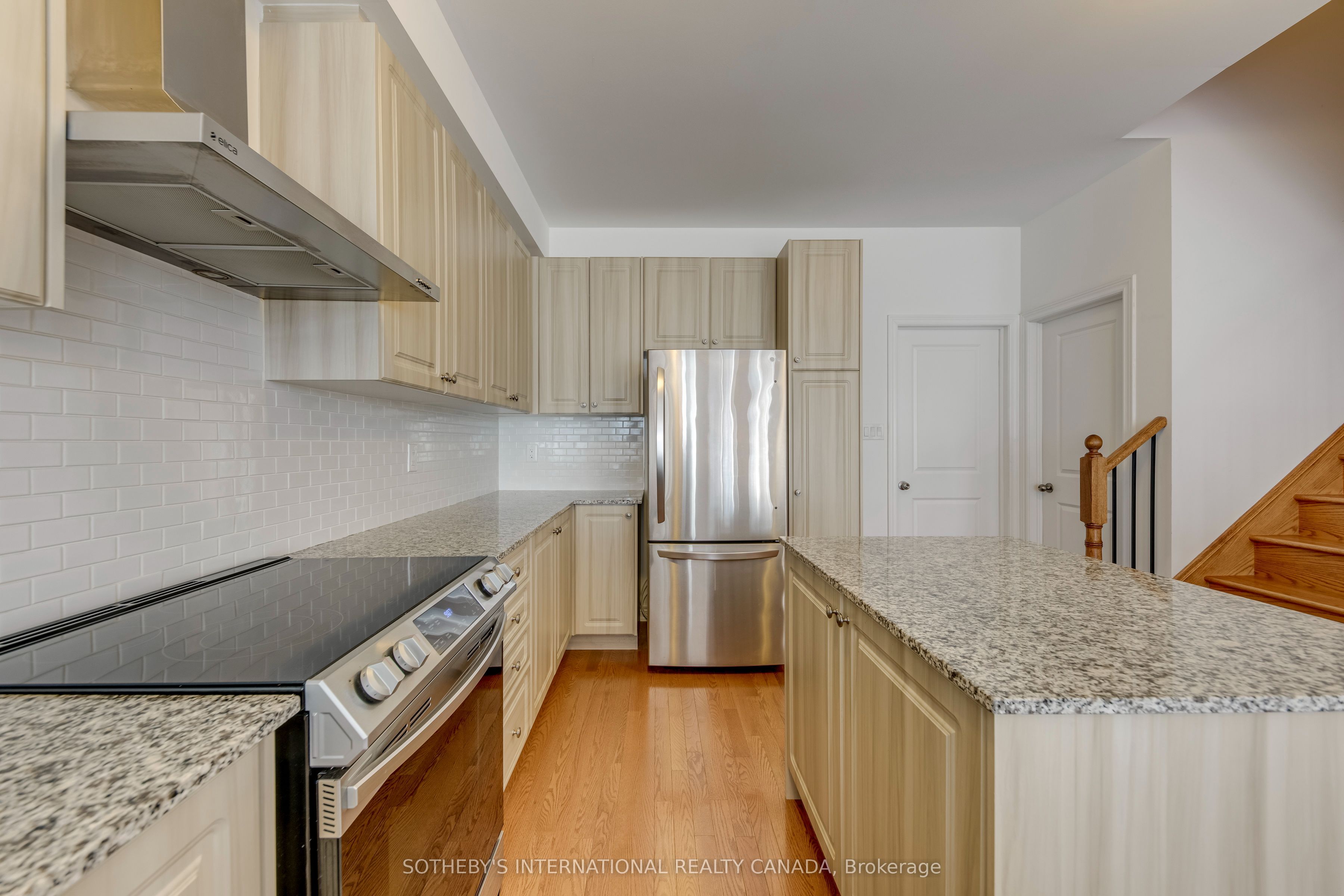 2289 Khalsa Gate Property Photo 24