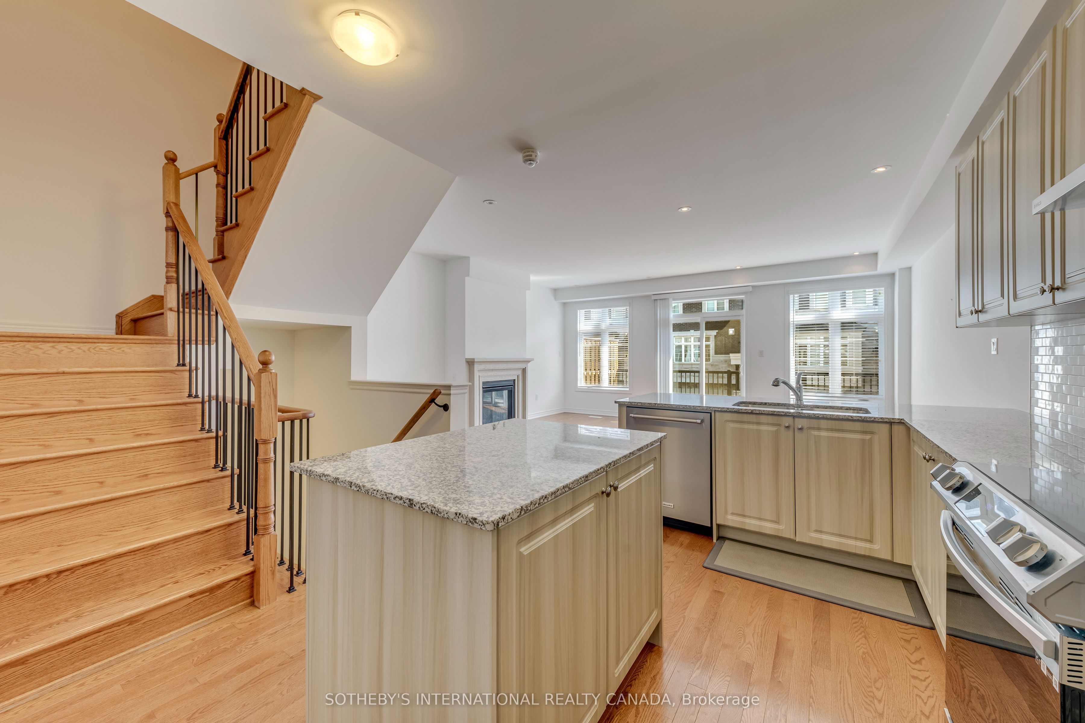 2289 Khalsa Gate Property Photo 26