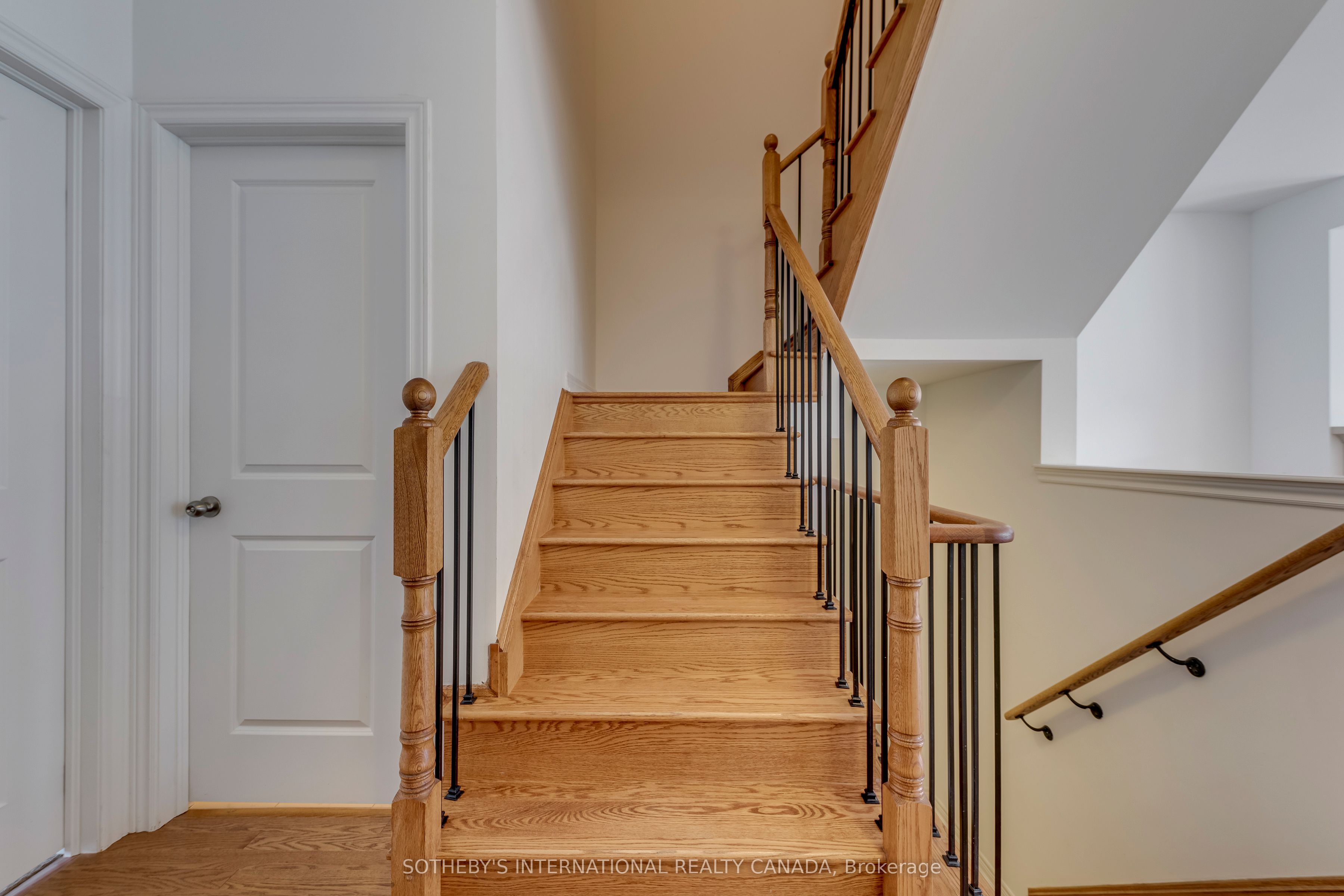 2289 Khalsa Gate Property Photo 34