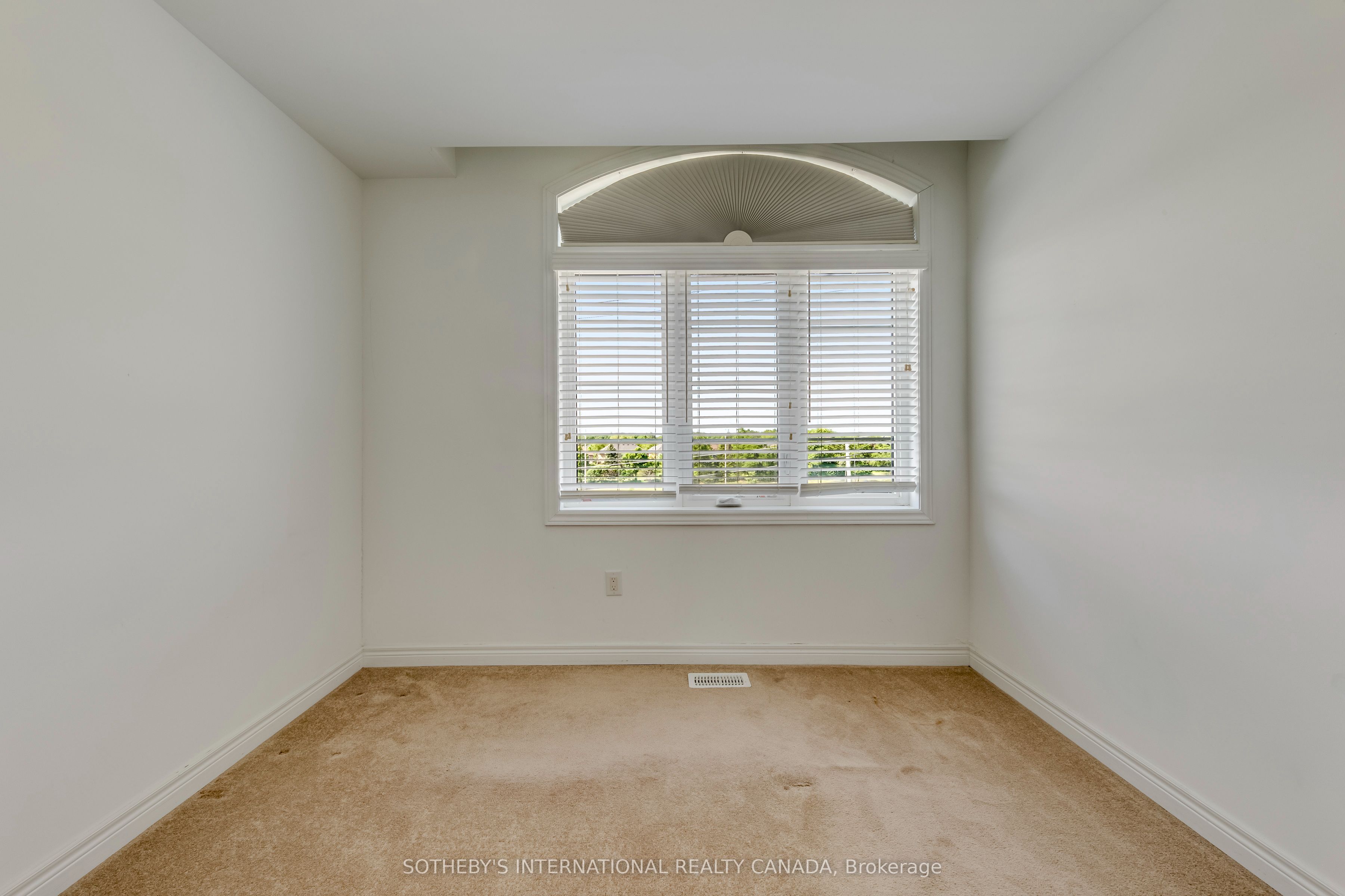 2289 Khalsa Gate Property Photo 41