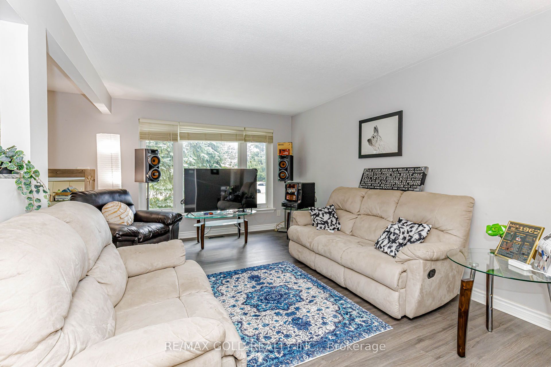 44 Deloraine Drive Property Photo 6