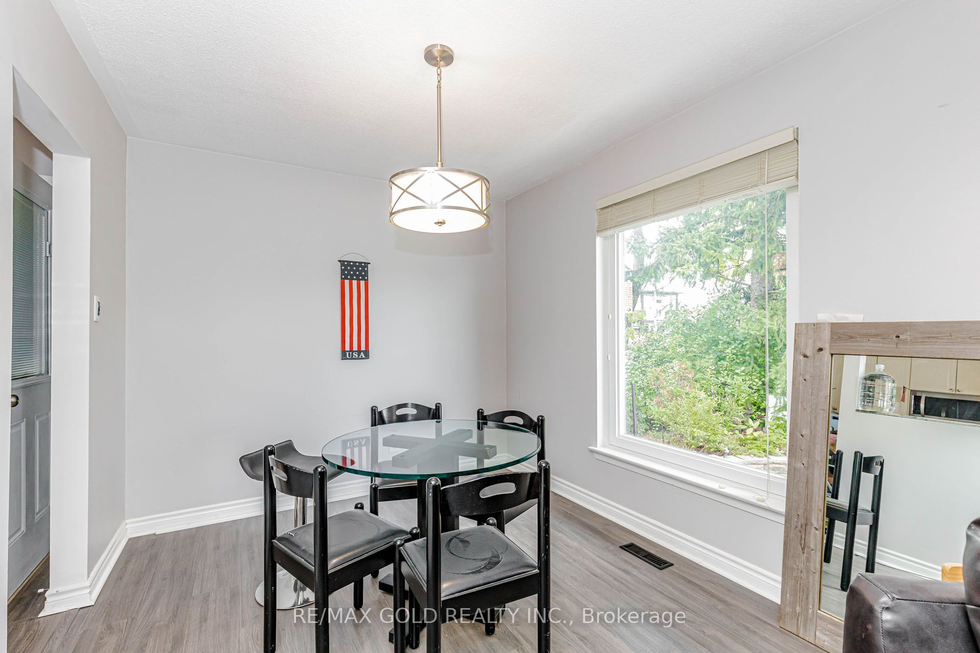 44 Deloraine Drive Property Photo 7