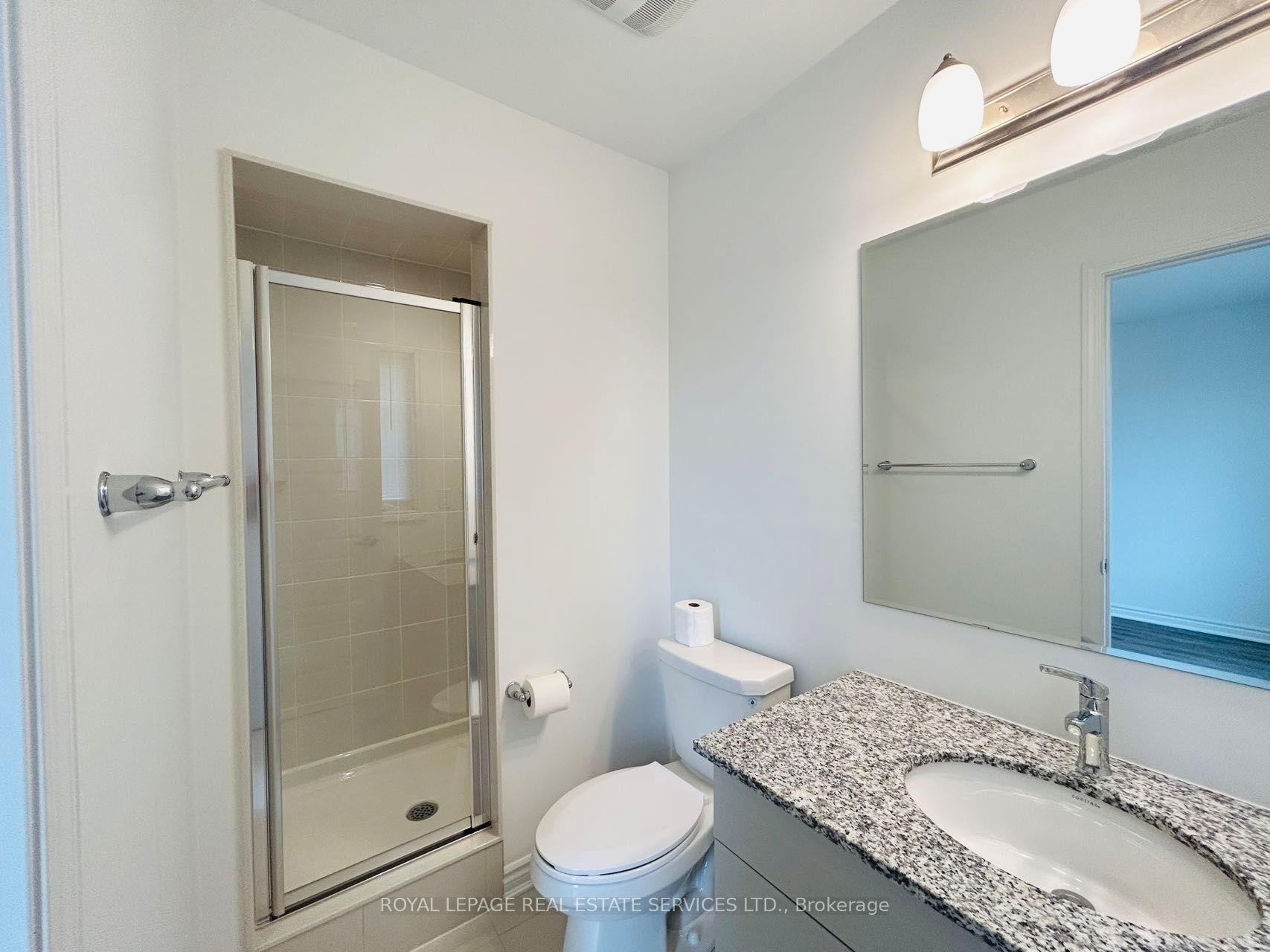 1577 Moira Crescent Property Photo 18