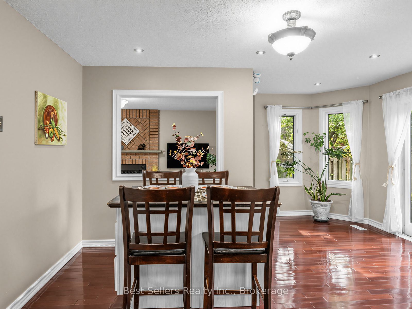 34 Kenpark Avenue Property Photo 9