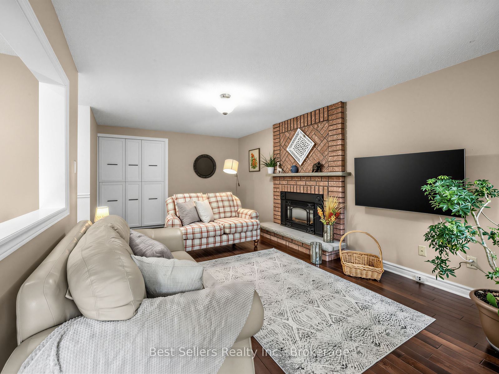 34 Kenpark Avenue Property Photo 12
