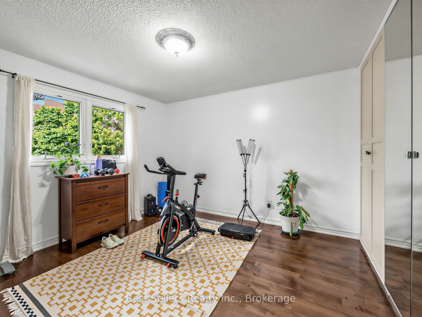 34 Kenpark Avenue Property Photo 24