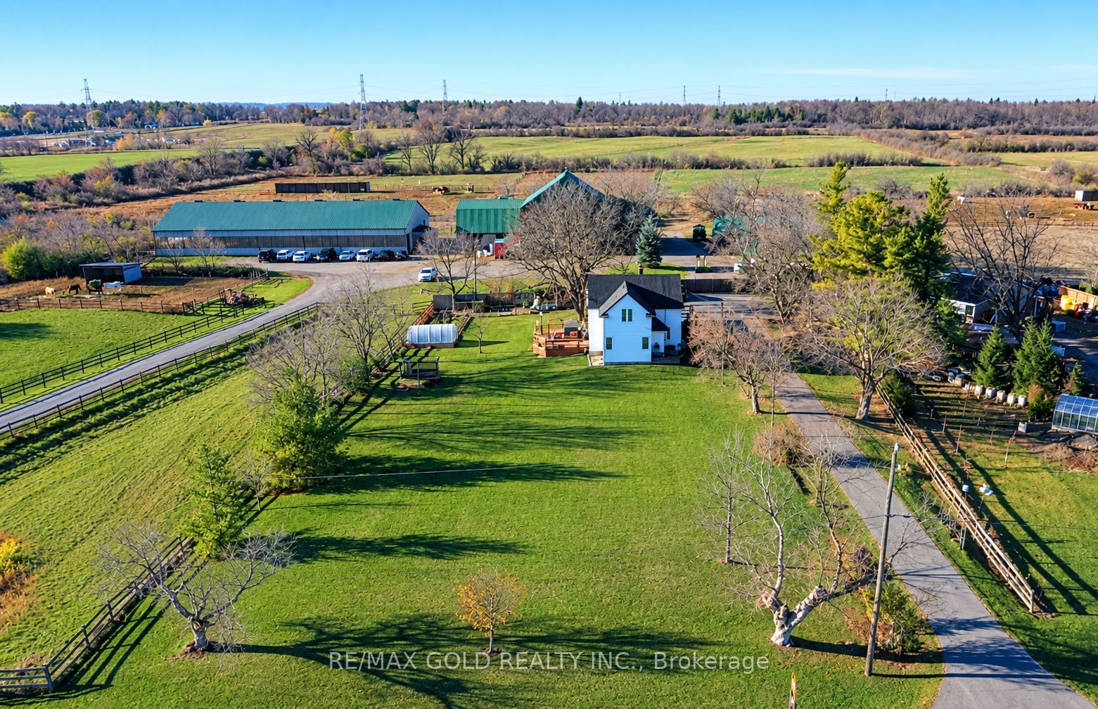 2381 Burnhamthorpe Road W Property Photo 1
