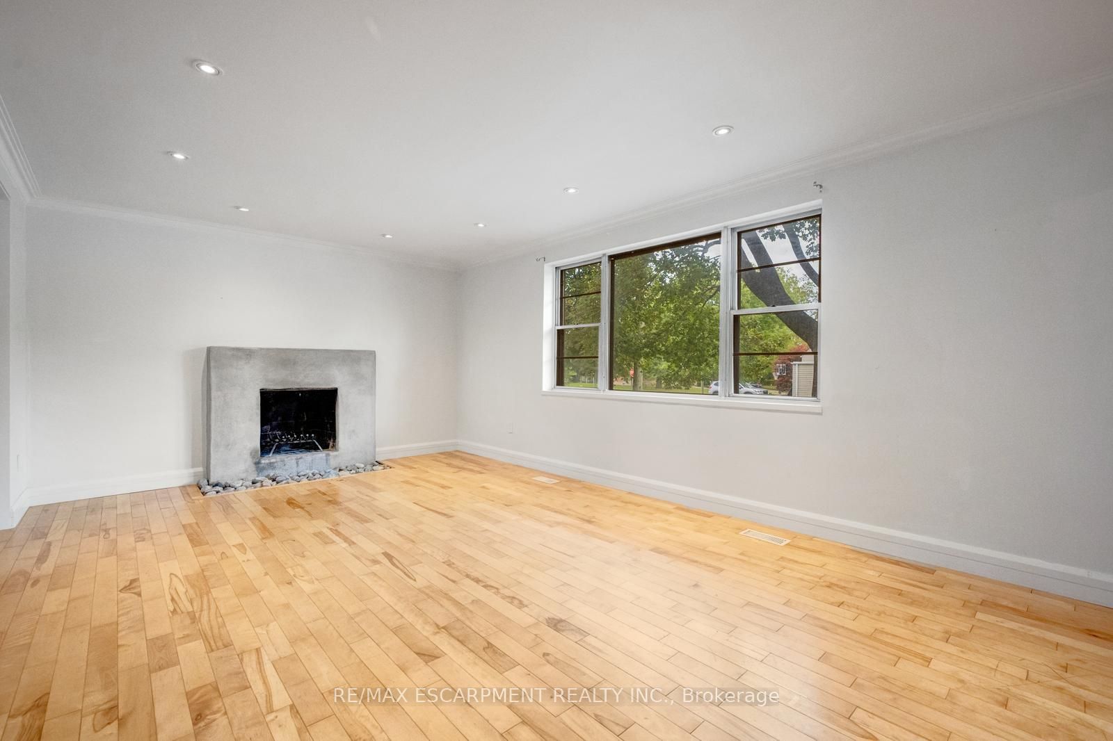 7 Washington Avenue Property Photo 10