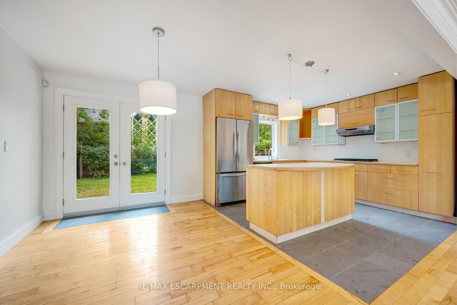 7 Washington Avenue Property Photo 12