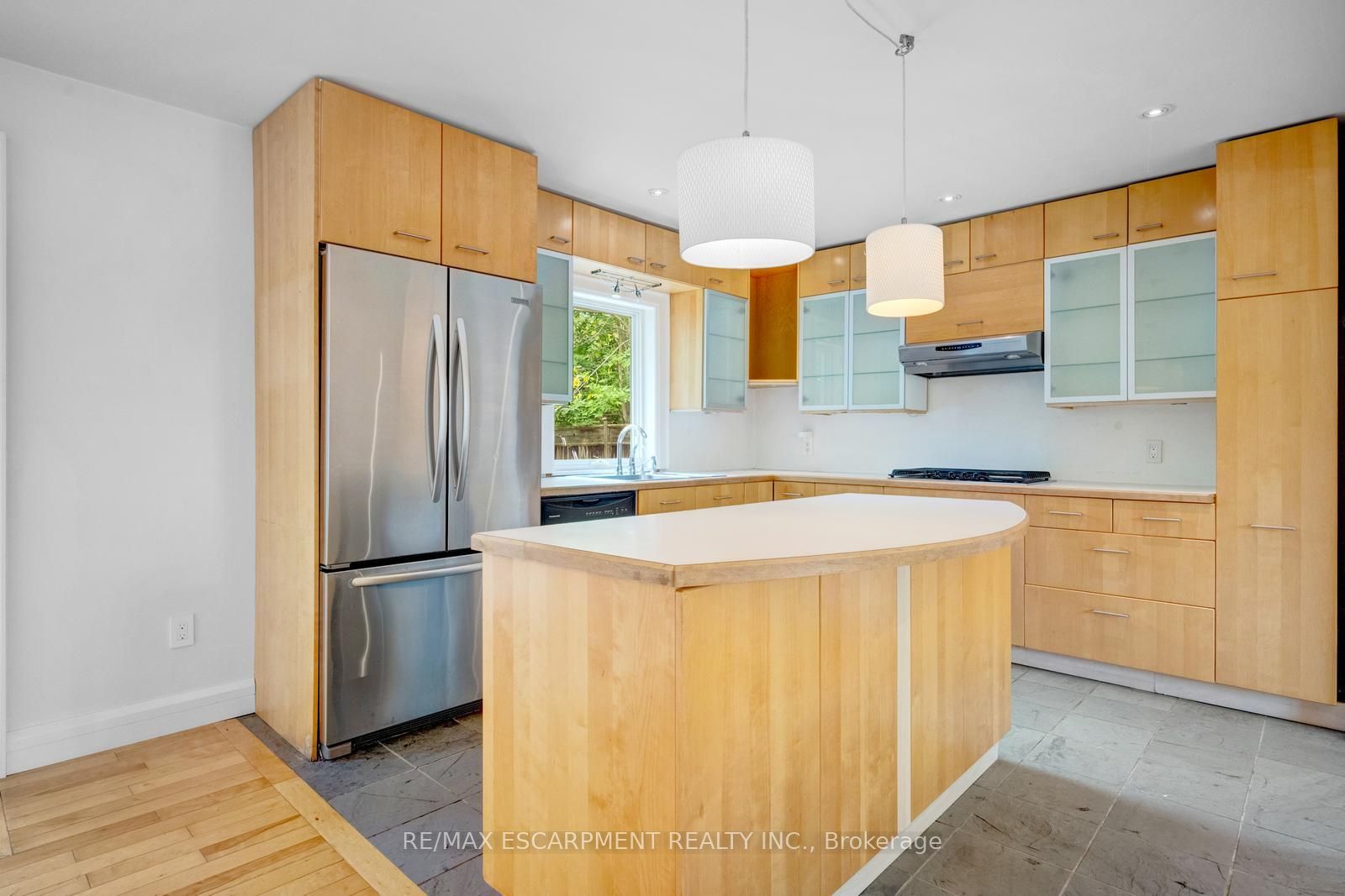 7 Washington Avenue Property Photo 13