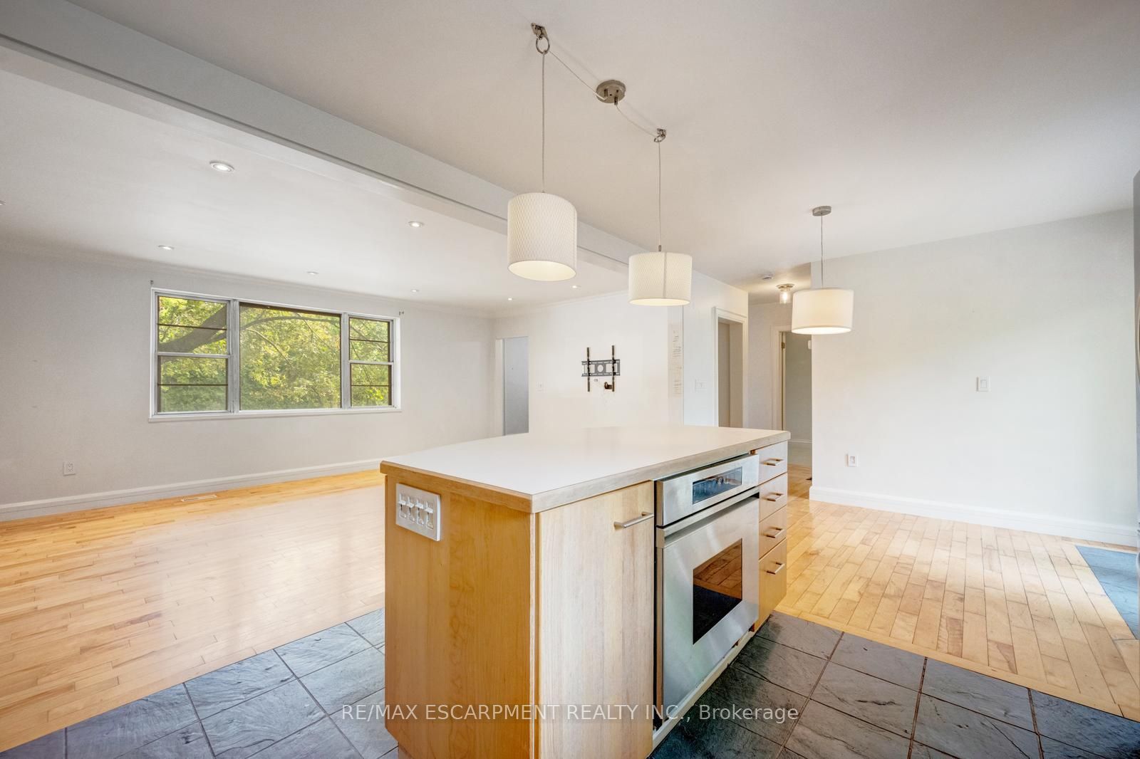 7 Washington Avenue Property Photo 16