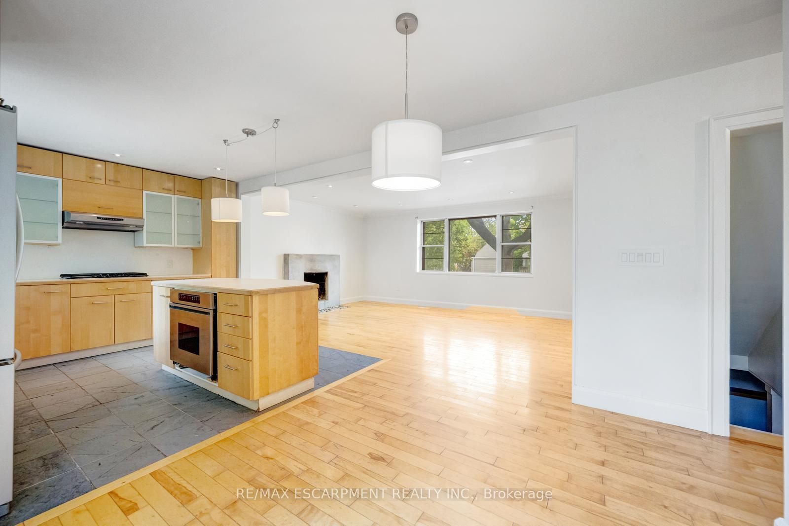 7 Washington Avenue Property Photo 17