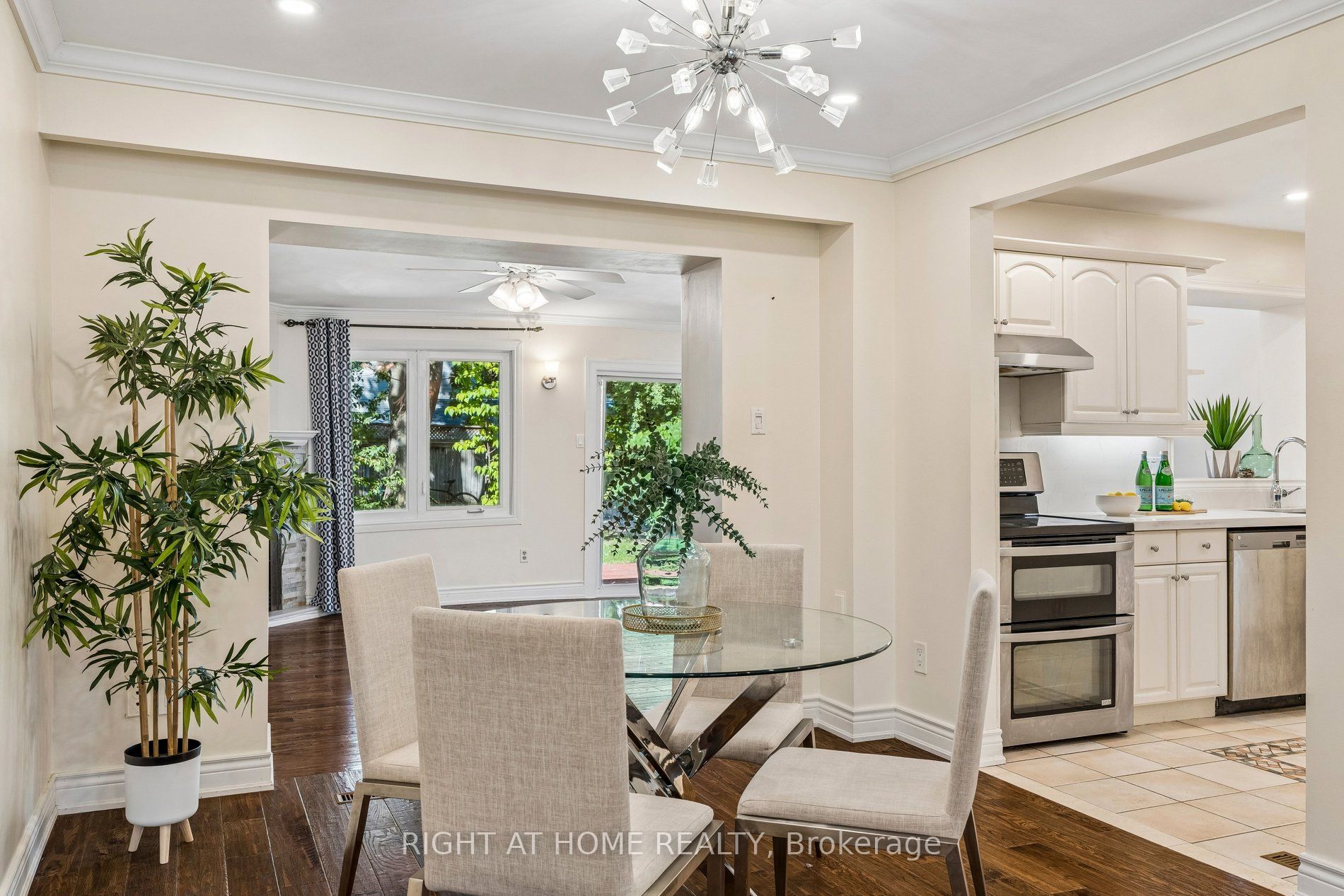 3363 Masthead Crescent Property Photo 11