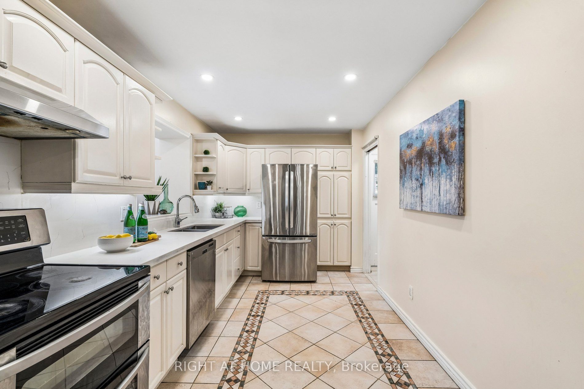 3363 Masthead Crescent Property Photo 12