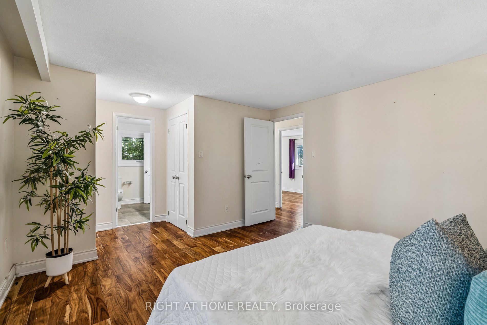 3363 Masthead Crescent Property Photo 21