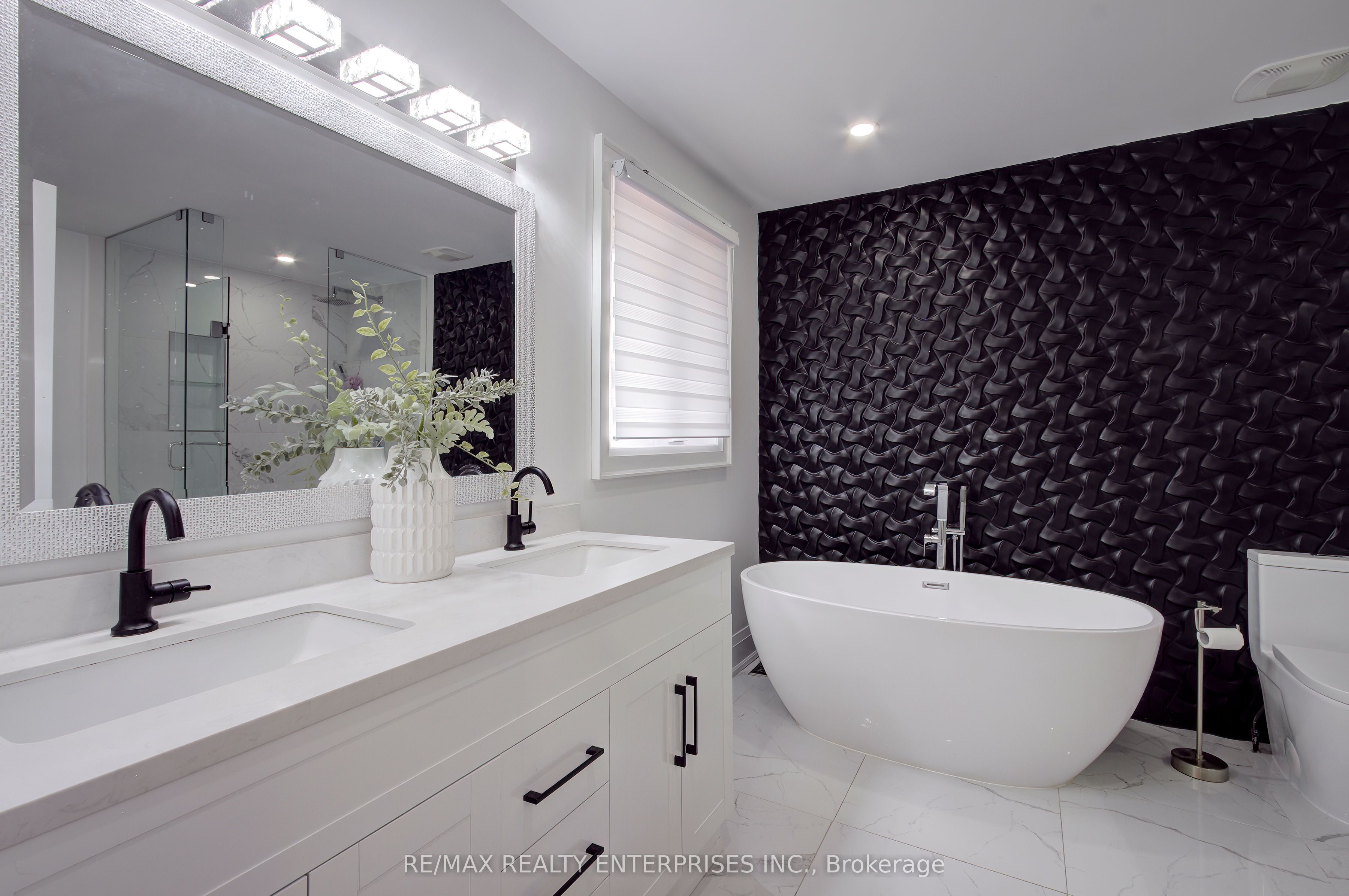 193 Teddington Place Property Photo 30