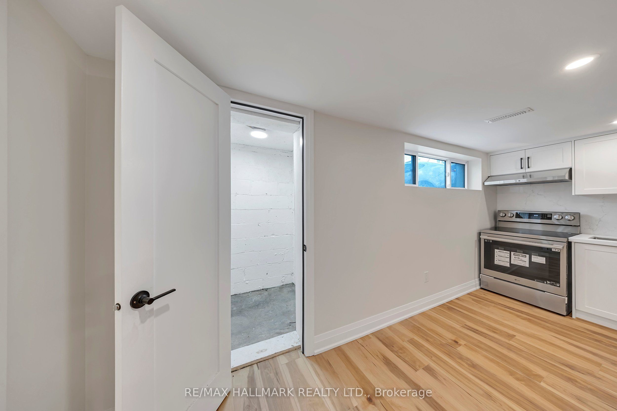 37 Brisco Street Bsmt Property Photo 9