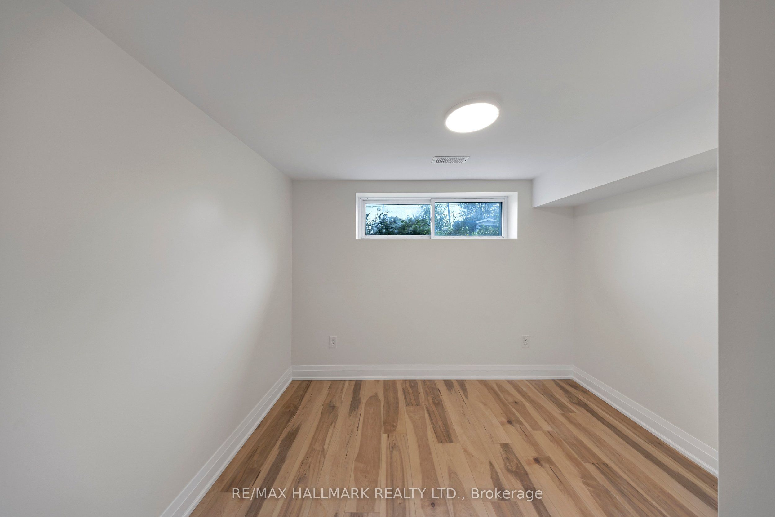 37 Brisco Street Bsmt Property Photo 16