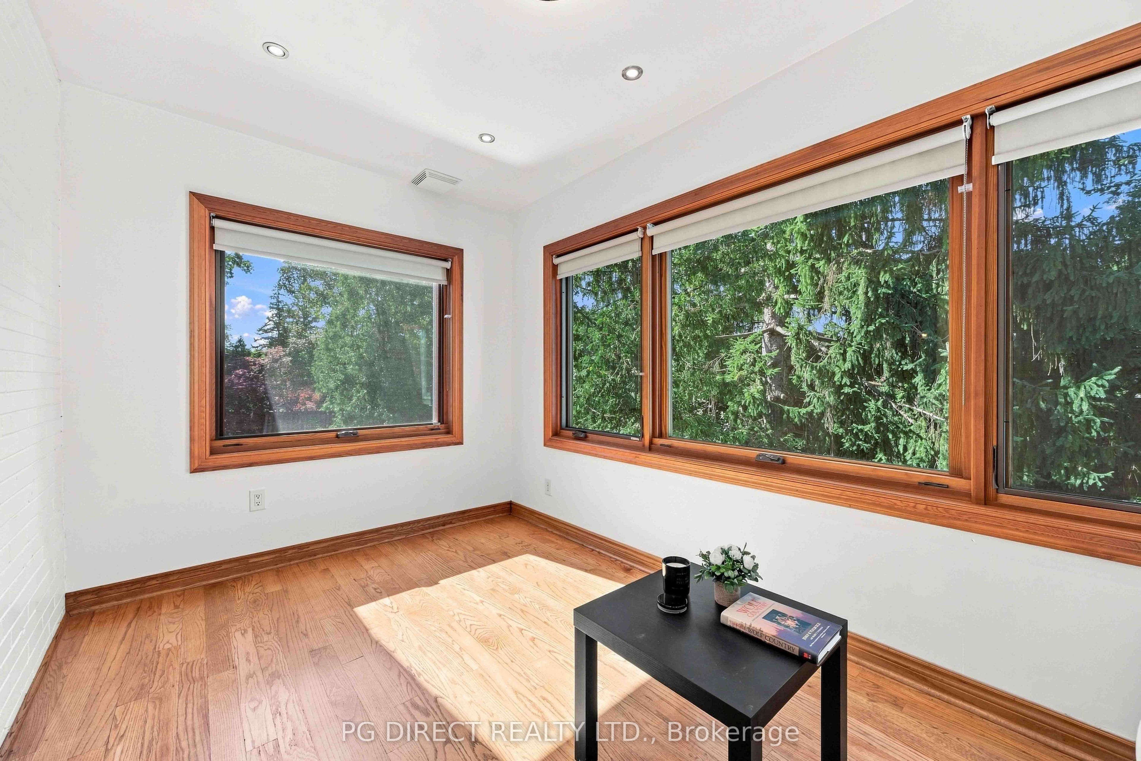 13 Evelyn Crescent Property Photo 12
