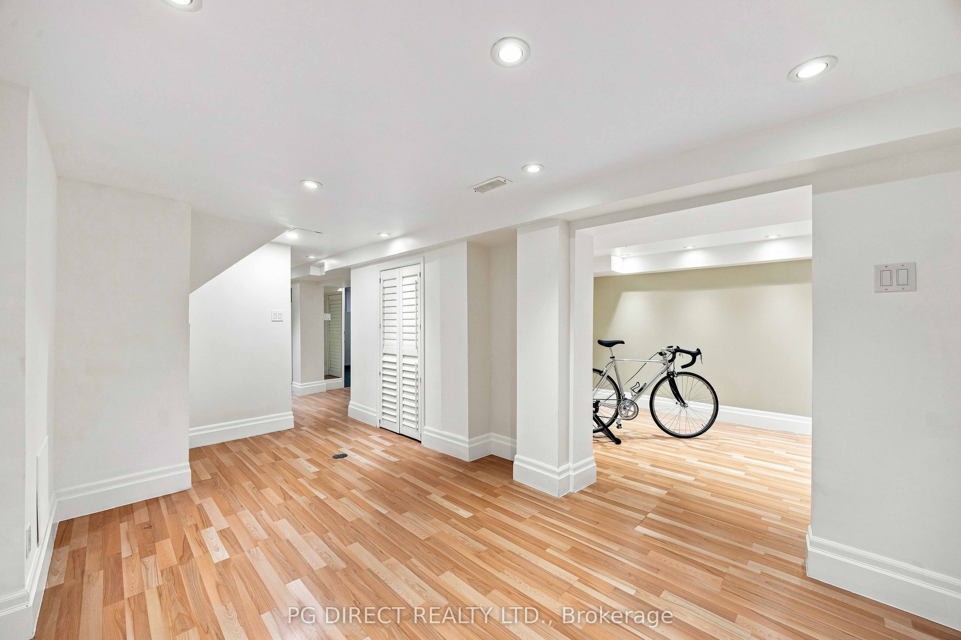 13 Evelyn Crescent Property Photo 18