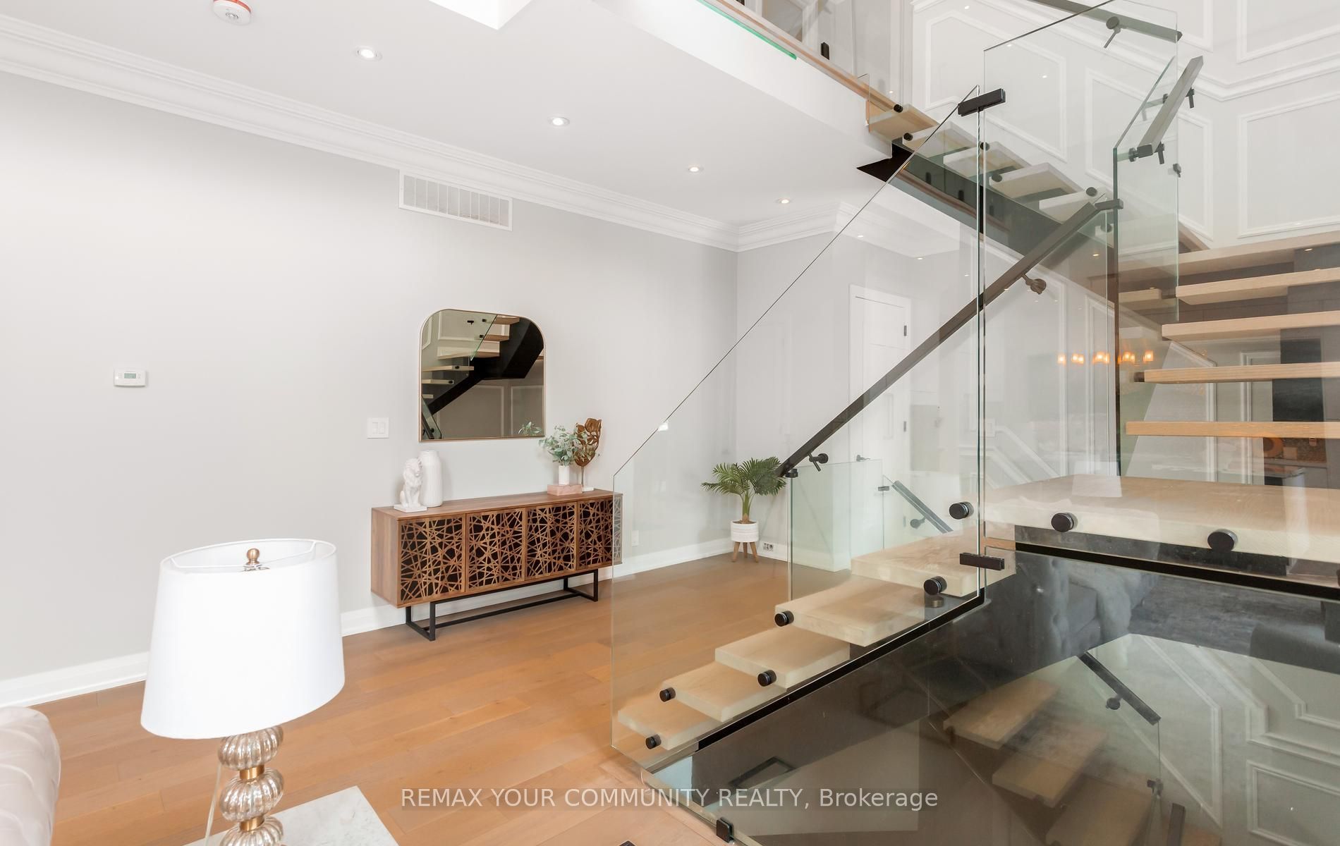 606 Stephens Crescent Property Photo 22
